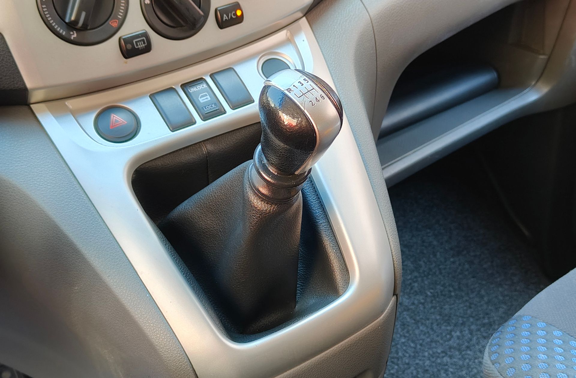Nissan NV200 Combi 5 1.5 dCi Comfort Connect - foto 5