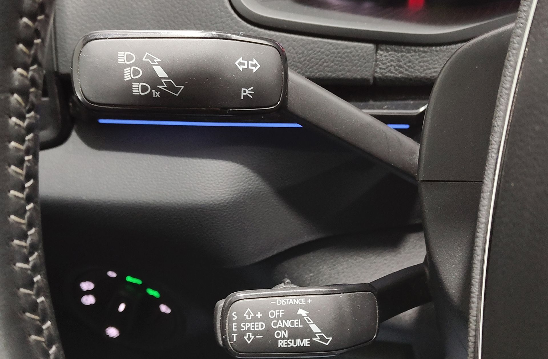 Škoda Karoq 1.5 TSI ACT Sportline DSG - foto 28