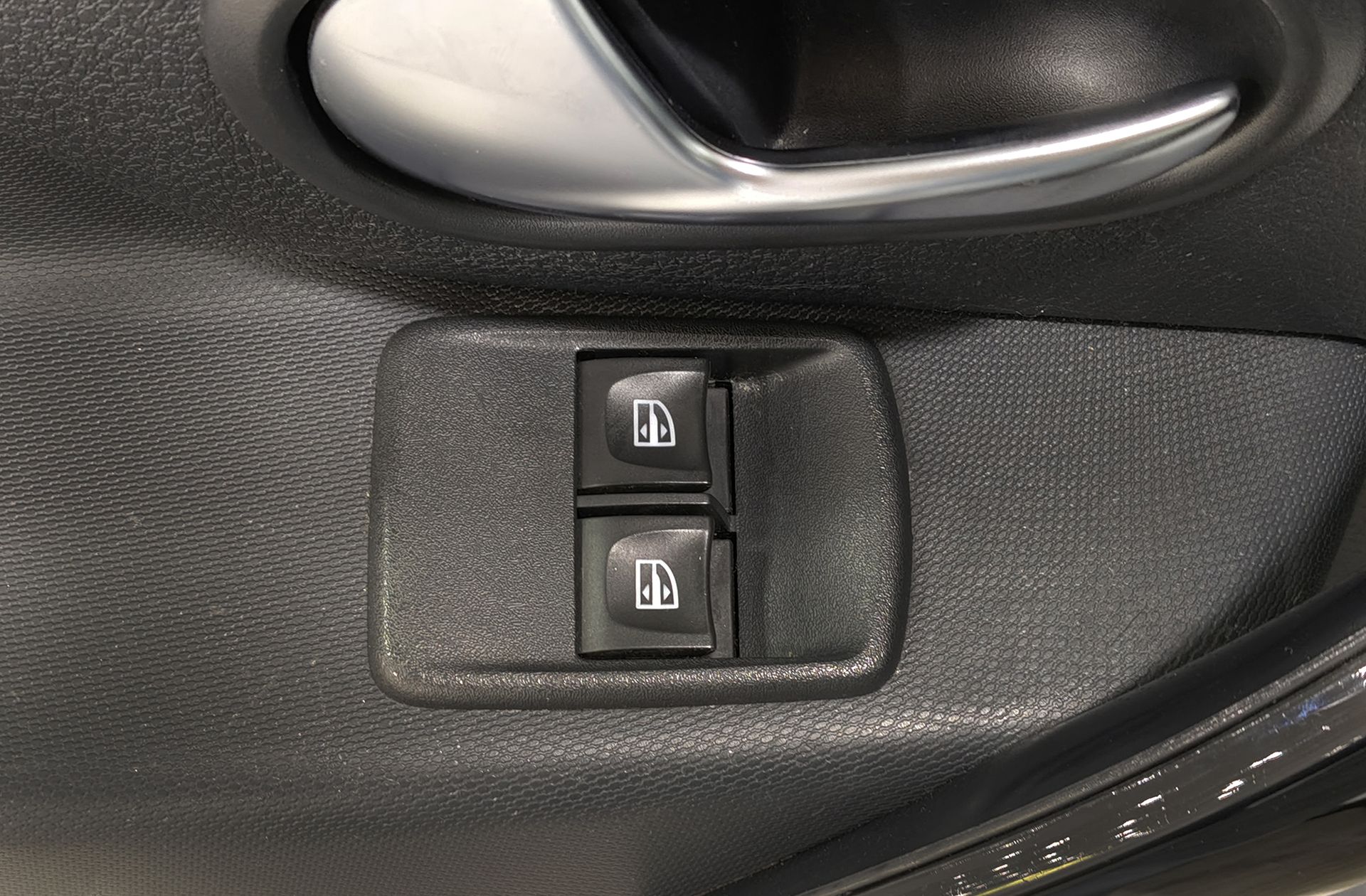Dacia Sandero Serie Limitada Xplore TCe - foto 31