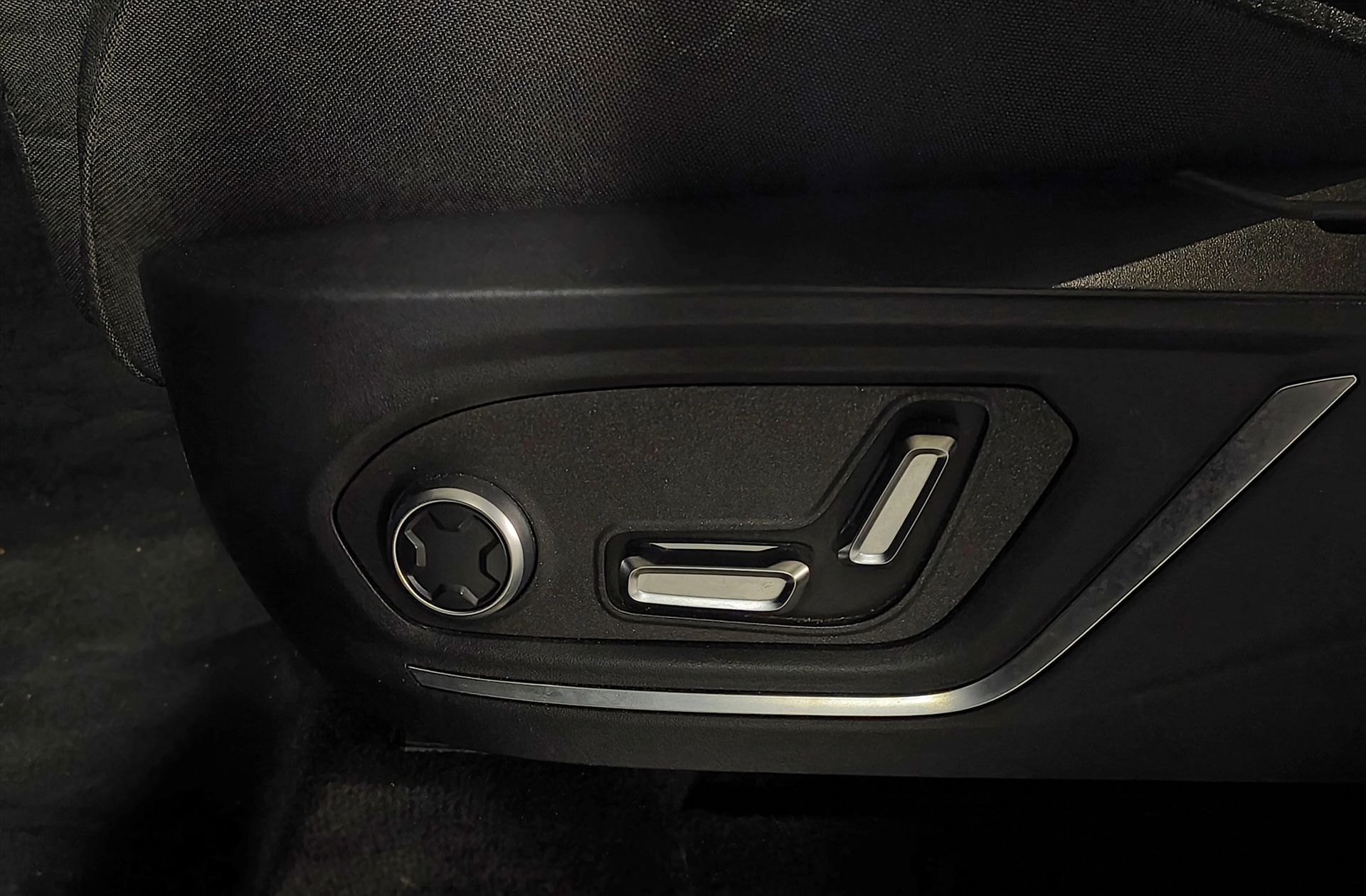 Lynk & Co 01 1.5 PHEV - foto 15