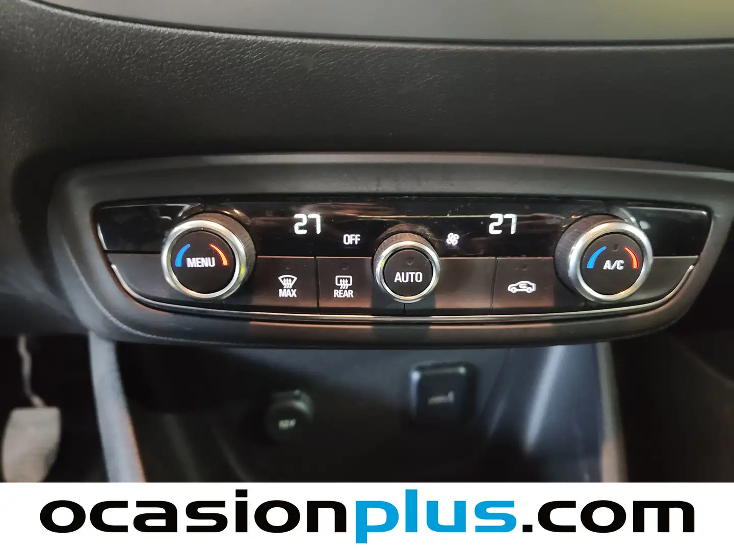 Foto Opel Crossland X Opel Crossland X 1.2 Turbo S&S ecoTEC Selective  (110 CV)