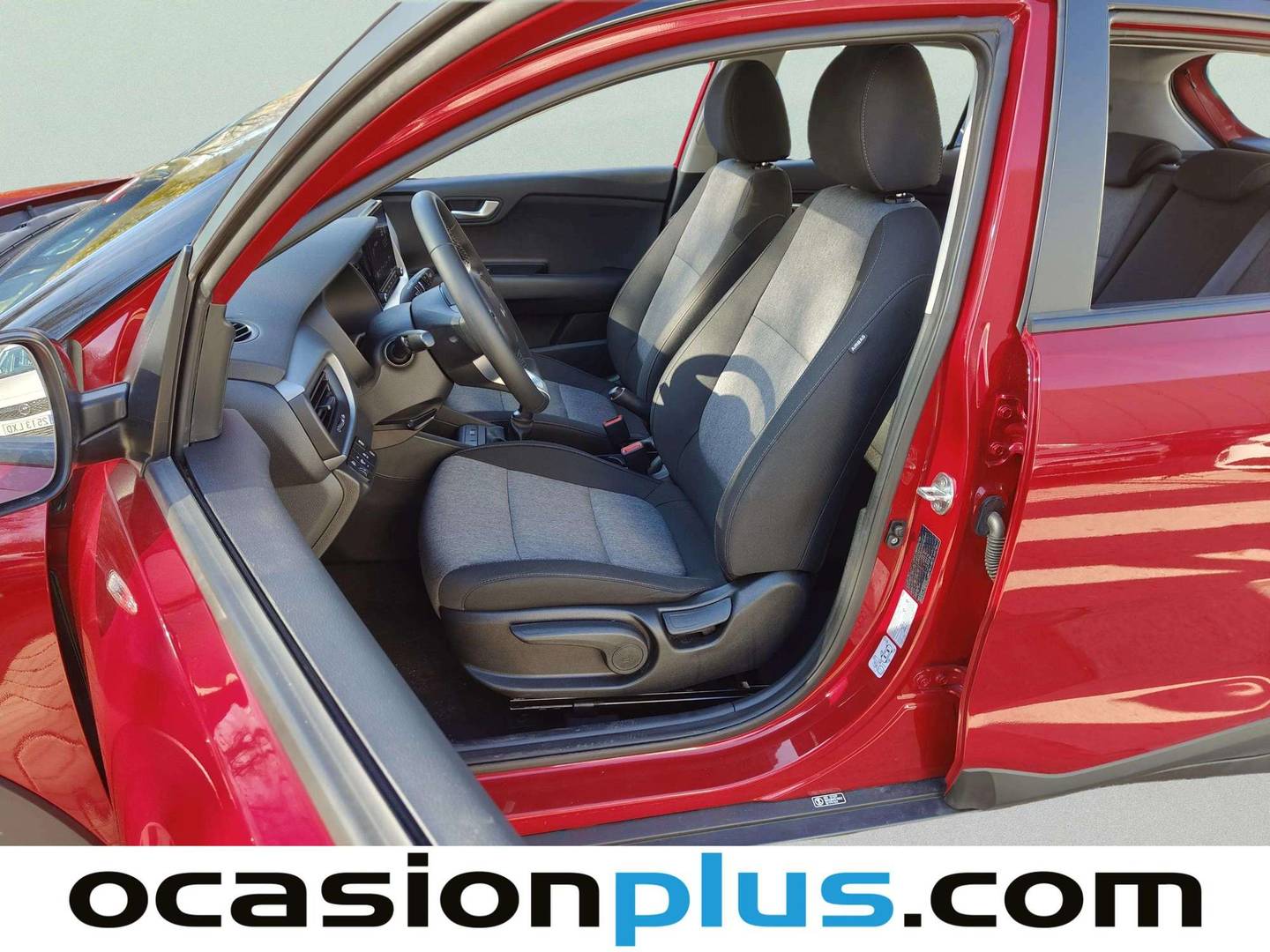 Foto KIA Stonic Kia Stonic 1.0 T-GDi MHEV Concept Plus (100 CV)