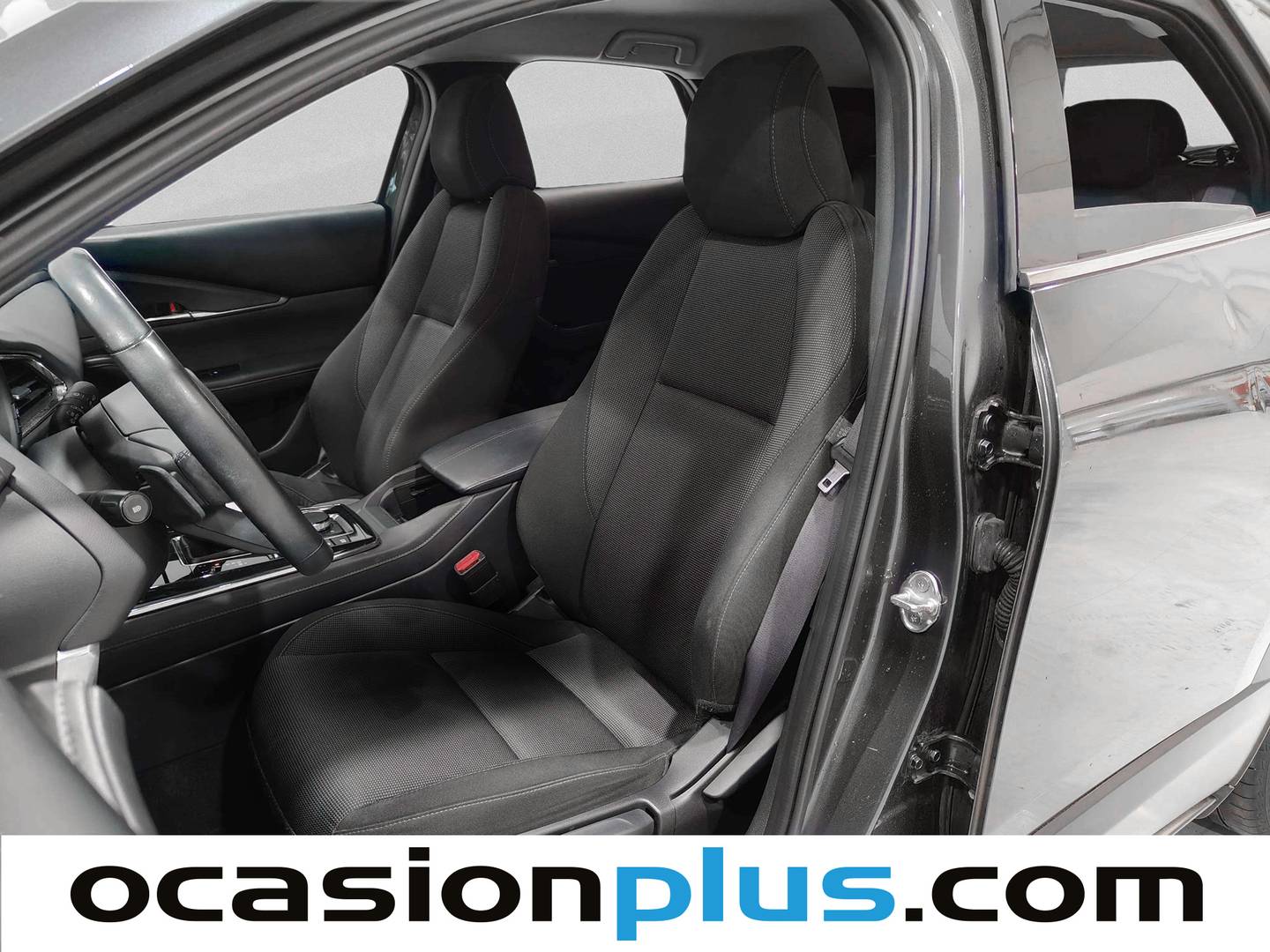 Foto asientos delanteros Mazda CX-30 Mazda CX-30 2.0 e-Skyactiv-G Zenith AT (122 CV)