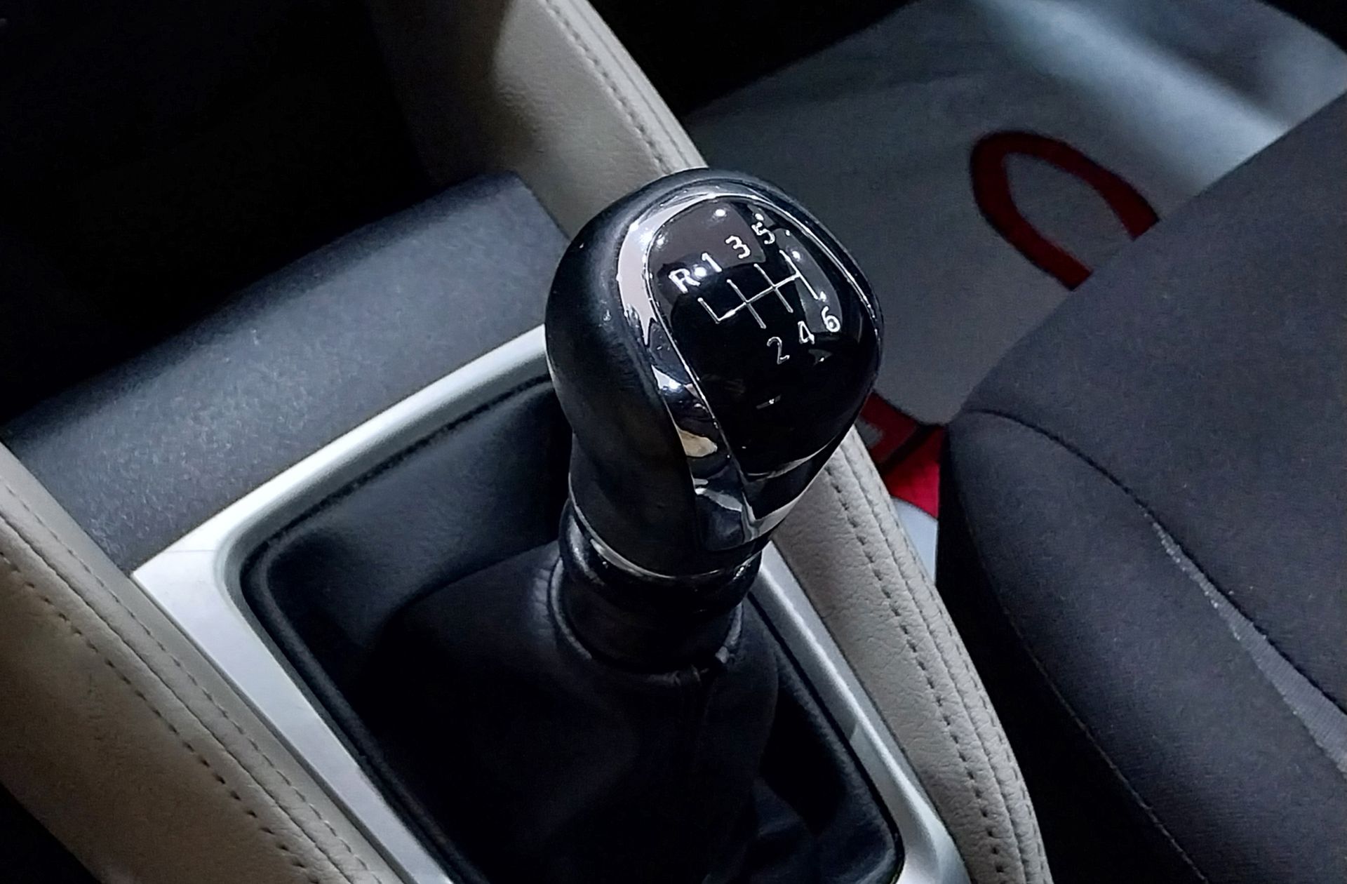 Nissan Micra DIG-T 117 N-Connecta - foto 5
