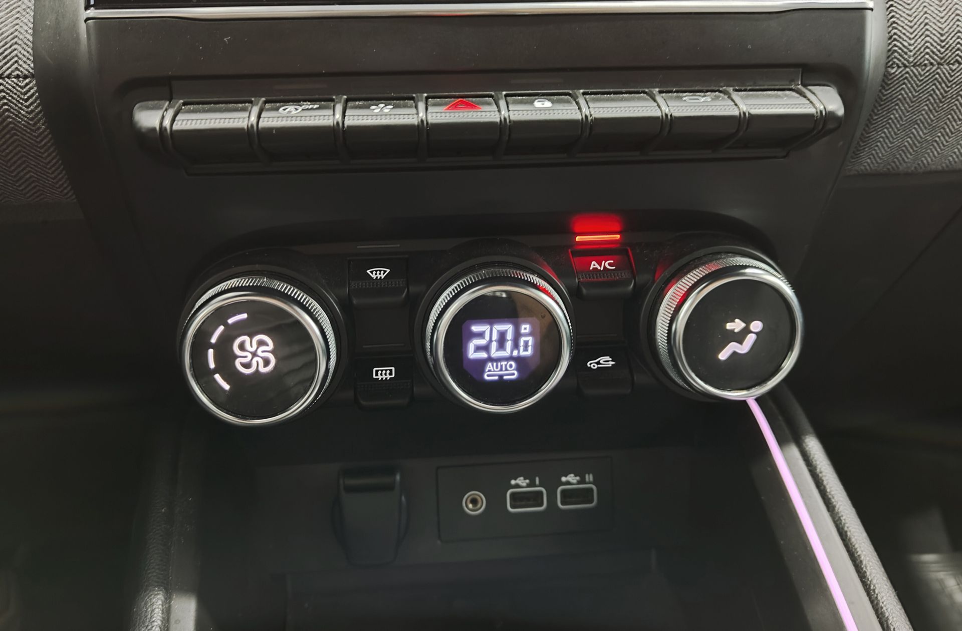 Renault Clio Techno TCe - foto 28