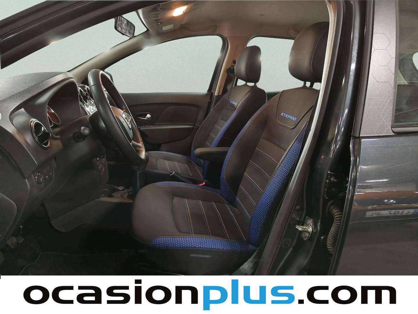 Foto asientos delanteros Dacia Sandero Dacia Sandero Serie Limitada Aniversario TCE (100 CV)