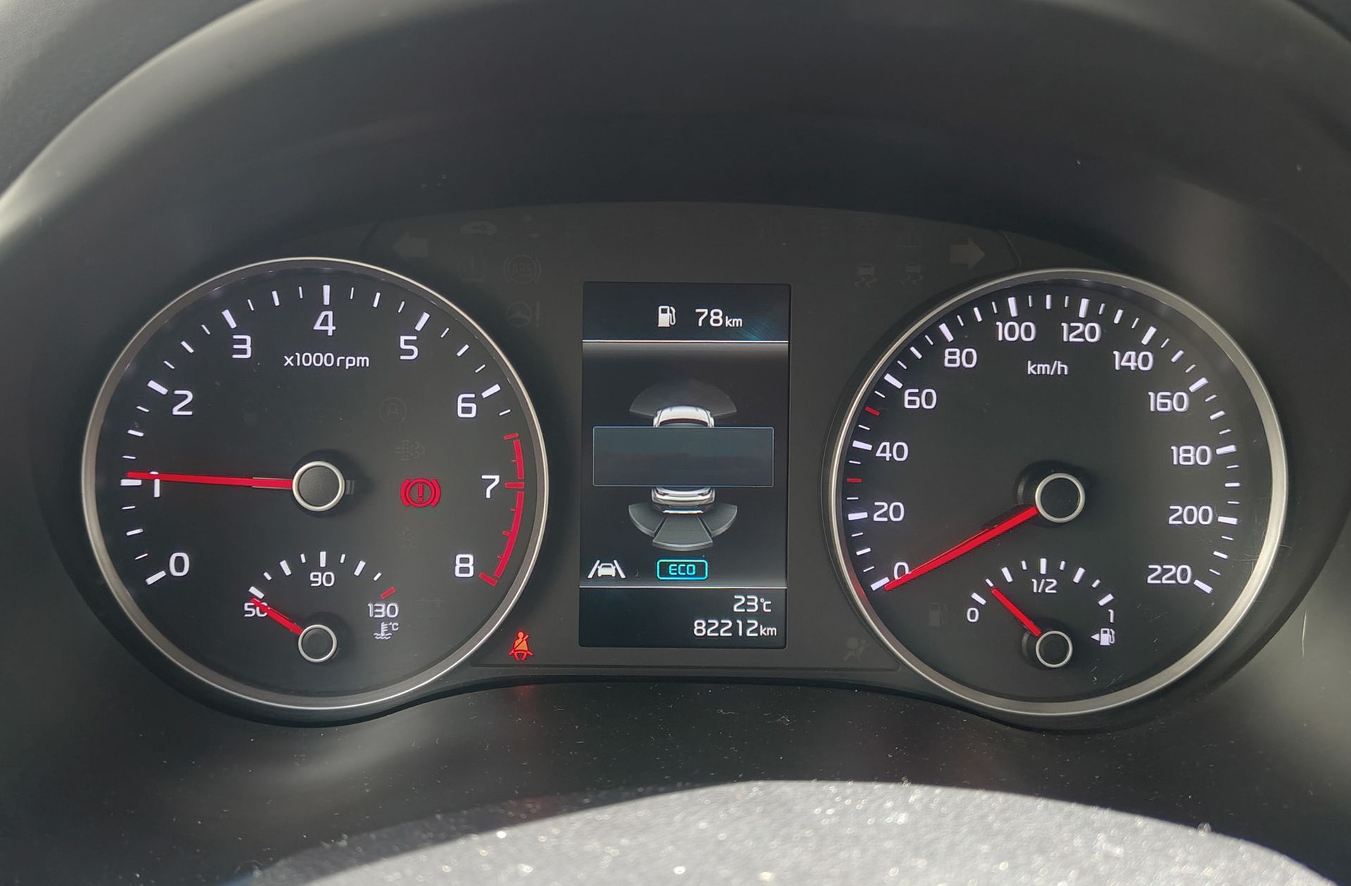 Kia Stonic 1.0 T-GDi MHEV Drive - foto 23