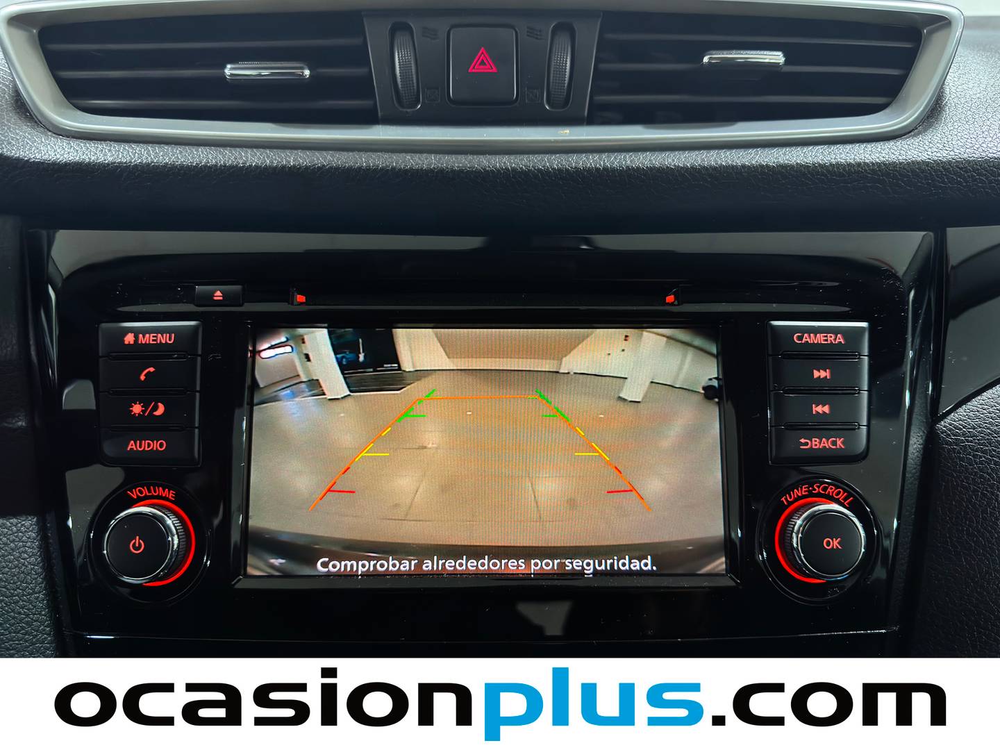 Equipamiento del Nissan QASHQAI Nissan Qashqai DIG-T 140 N-Style (140 CV)