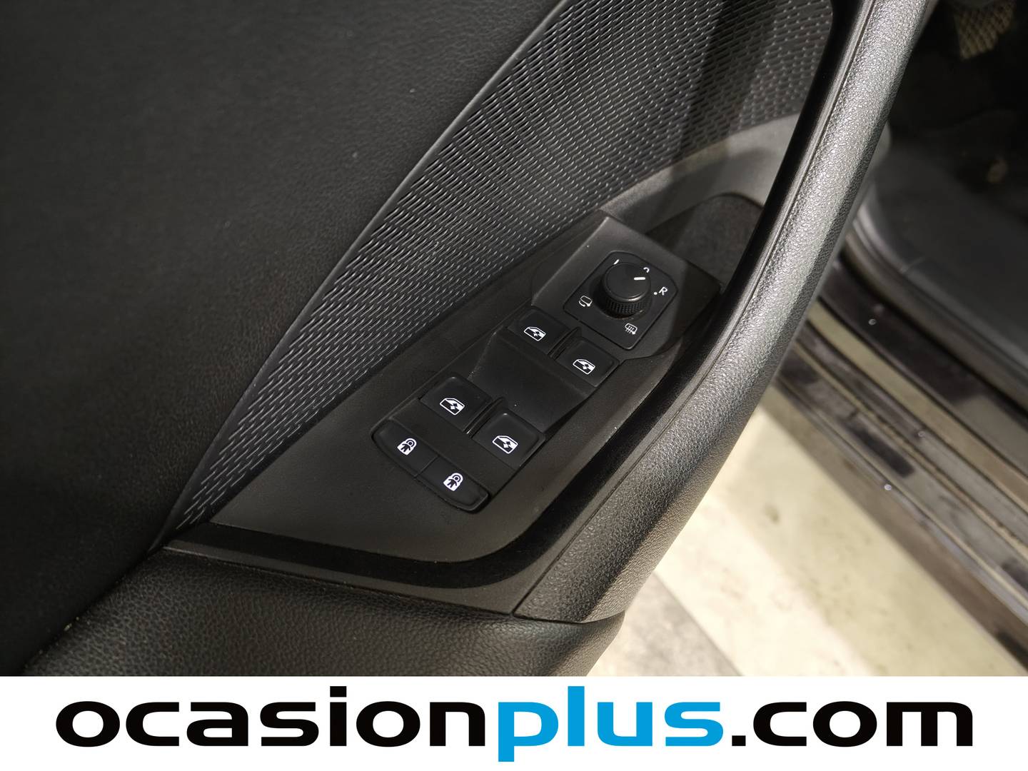 Foto Skoda Octavia Skoda Octavia 2.0 TDI Ambition DSG (150 CV)