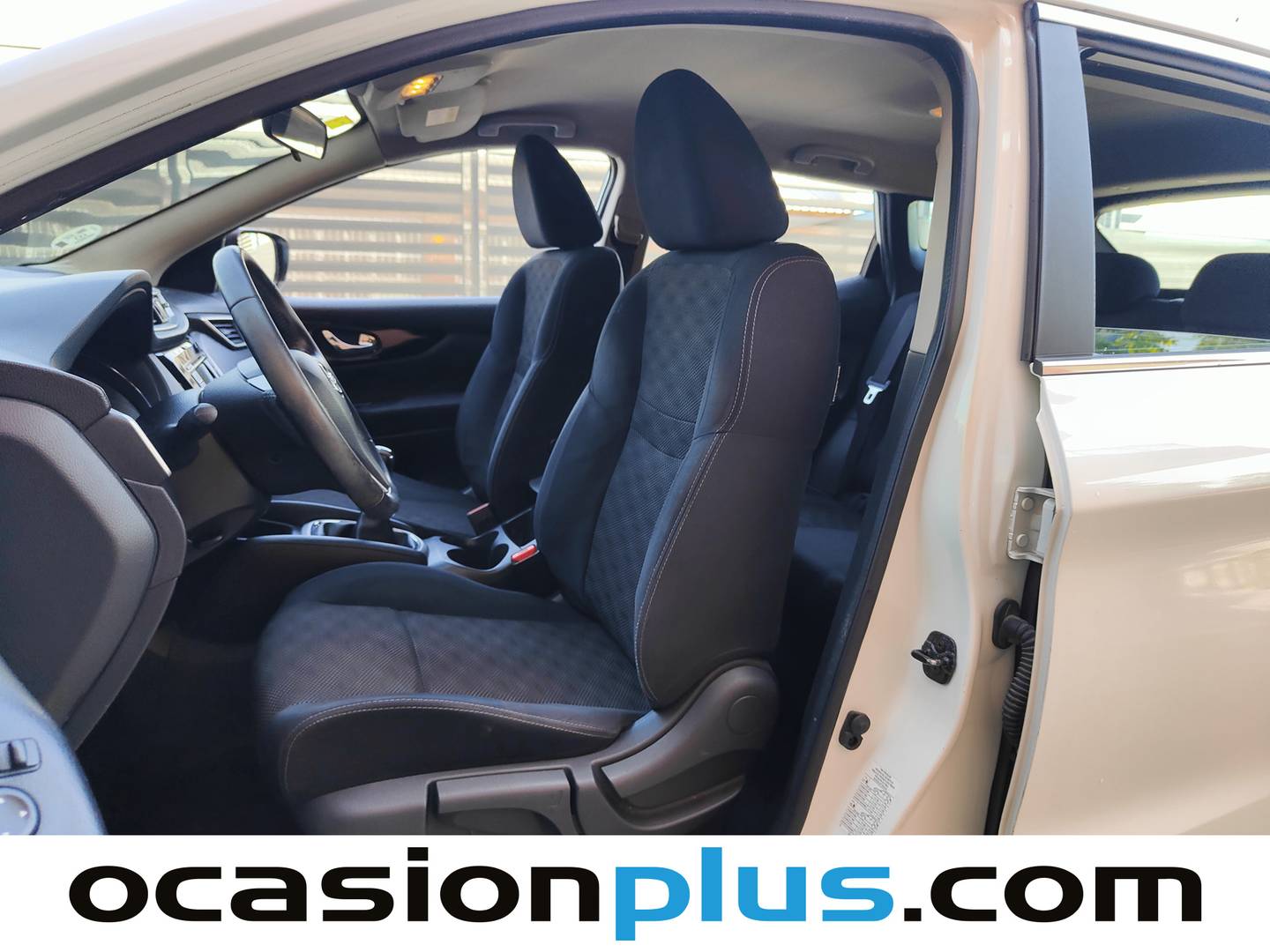Foto asientos delanteros Nissan QASHQAI Nissan Qashqai 1.5 dCi S&S Acenta 4x2 (110 CV)