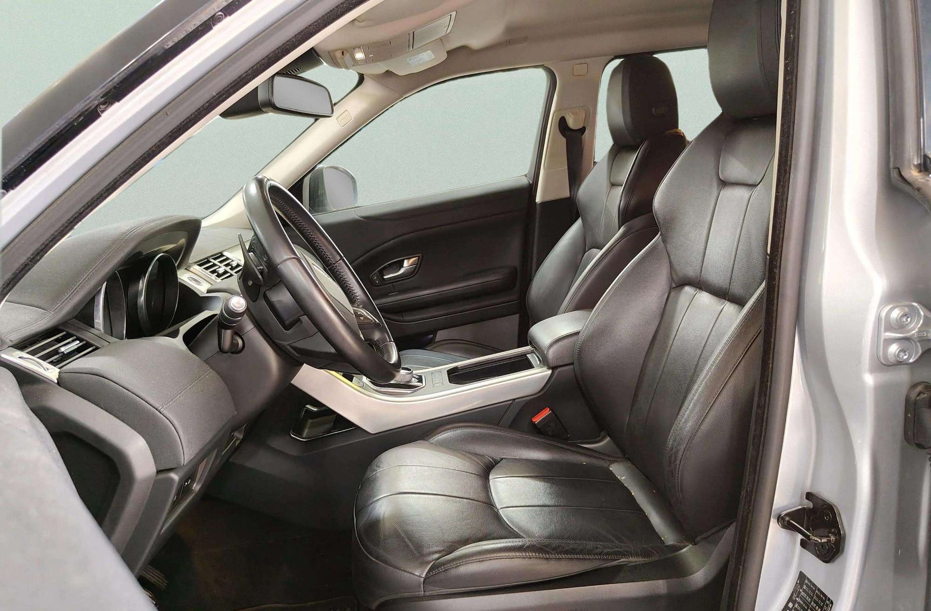 Land Rover Range Rover Evoque 2.0L TD4 SE 4x4 - foto 11