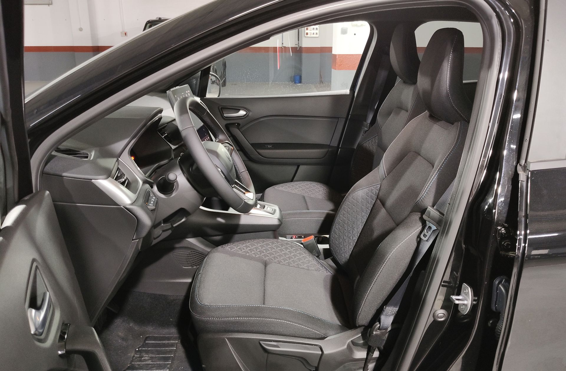 Renault Captur Evolution E-Tech full hybrid - foto 9
