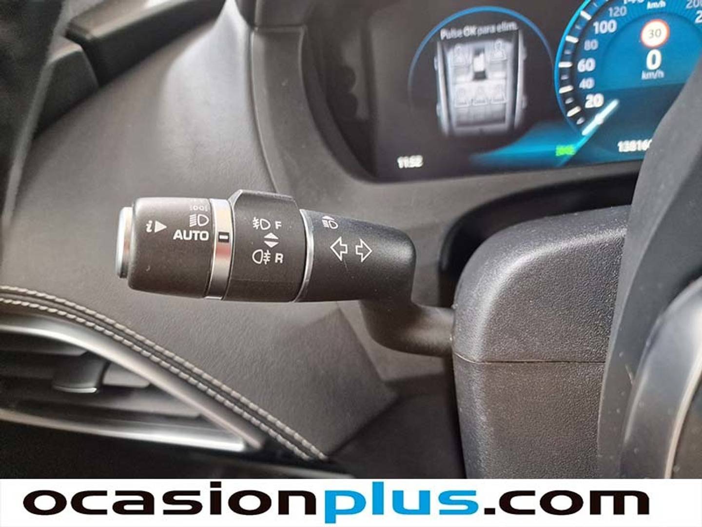 Foto Jaguar F-Pace Jaguar F-PACE 3.0L V6 S/C S AWD Auto (380 CV)