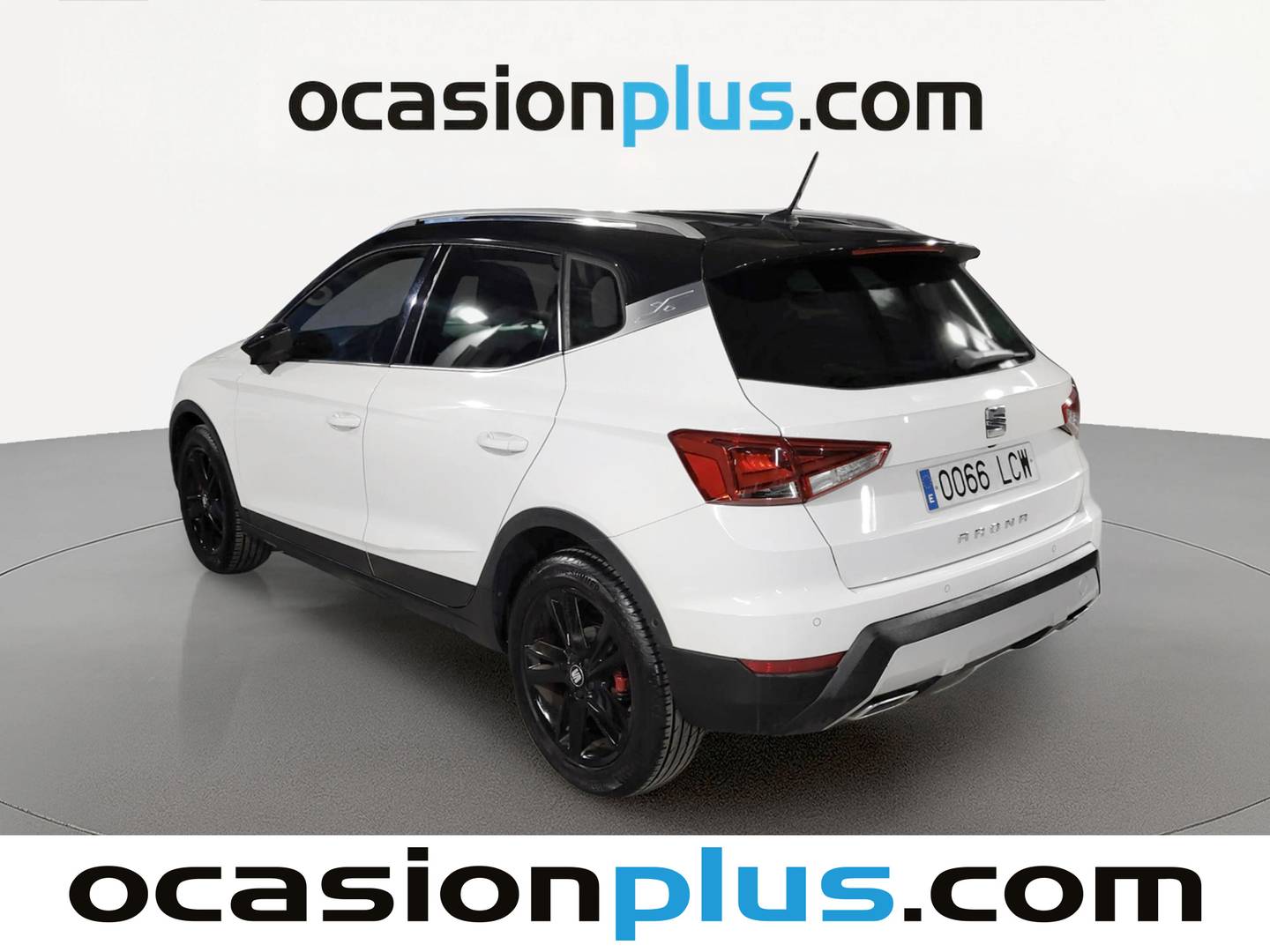 Foto trasera Seat Arona Seat Arona 1.0 TSI Ecomotive FR Edition (115 CV) izquierda