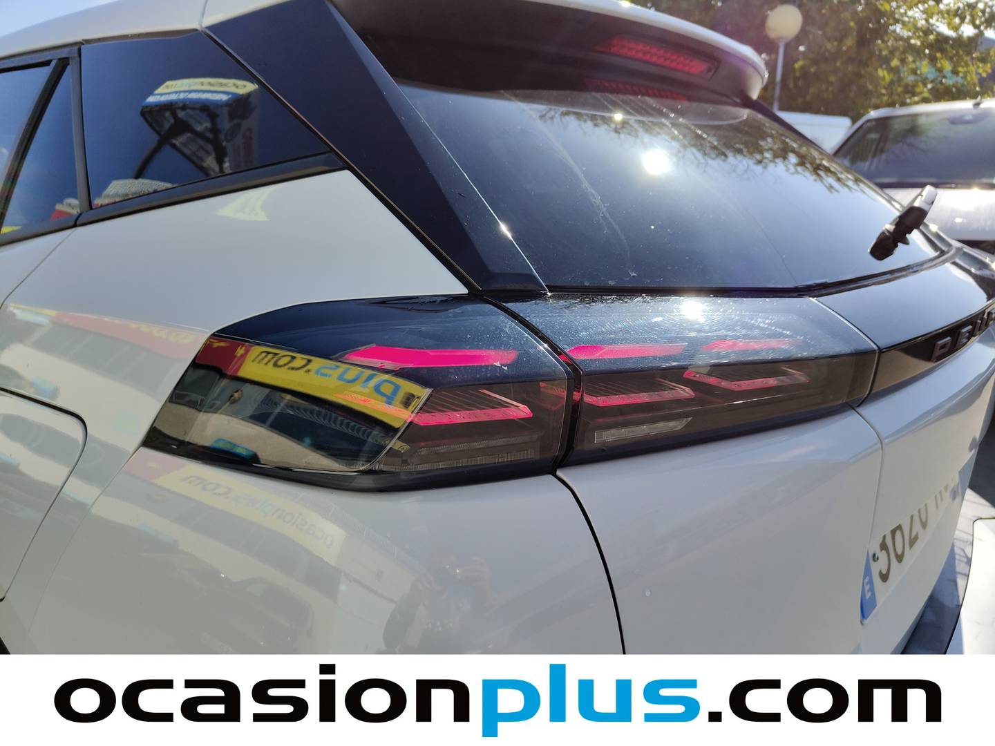 Extras del Peugeot 2008 Peugeot 2008 Allure Hybrid eDCS6 (145 CV)