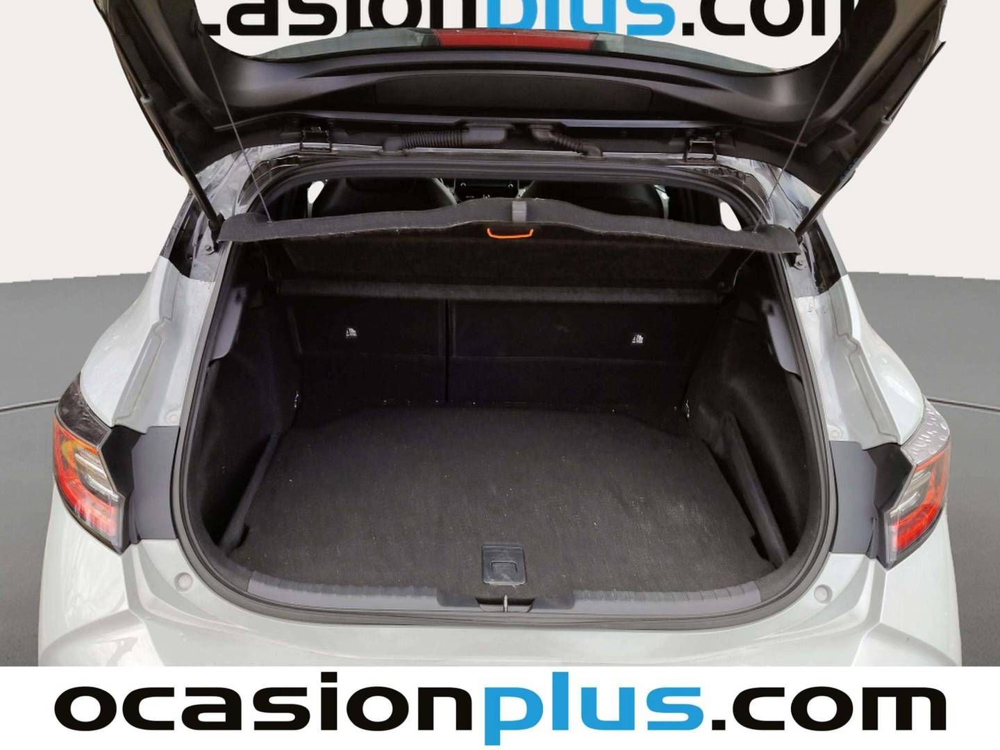 Fotos maletero Toyota Corolla Toyota Corolla 180H GR-SPORT E-CVT (180 CV)