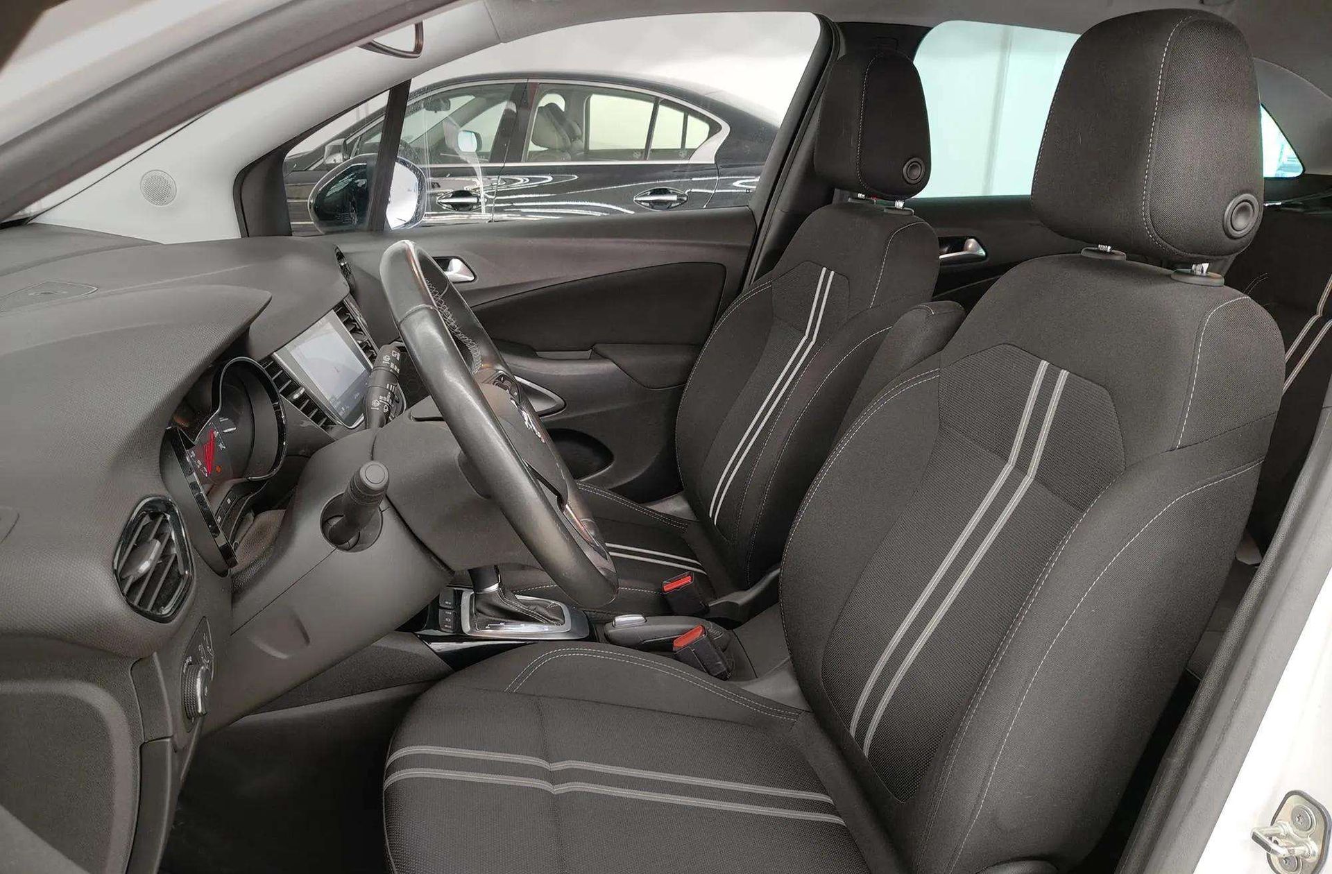 Opel Crossland 1.2 Elegance - foto 9