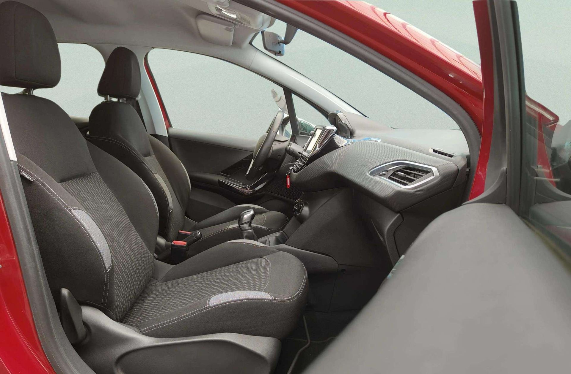 Peugeot 208 Style BlueHDi - foto 15