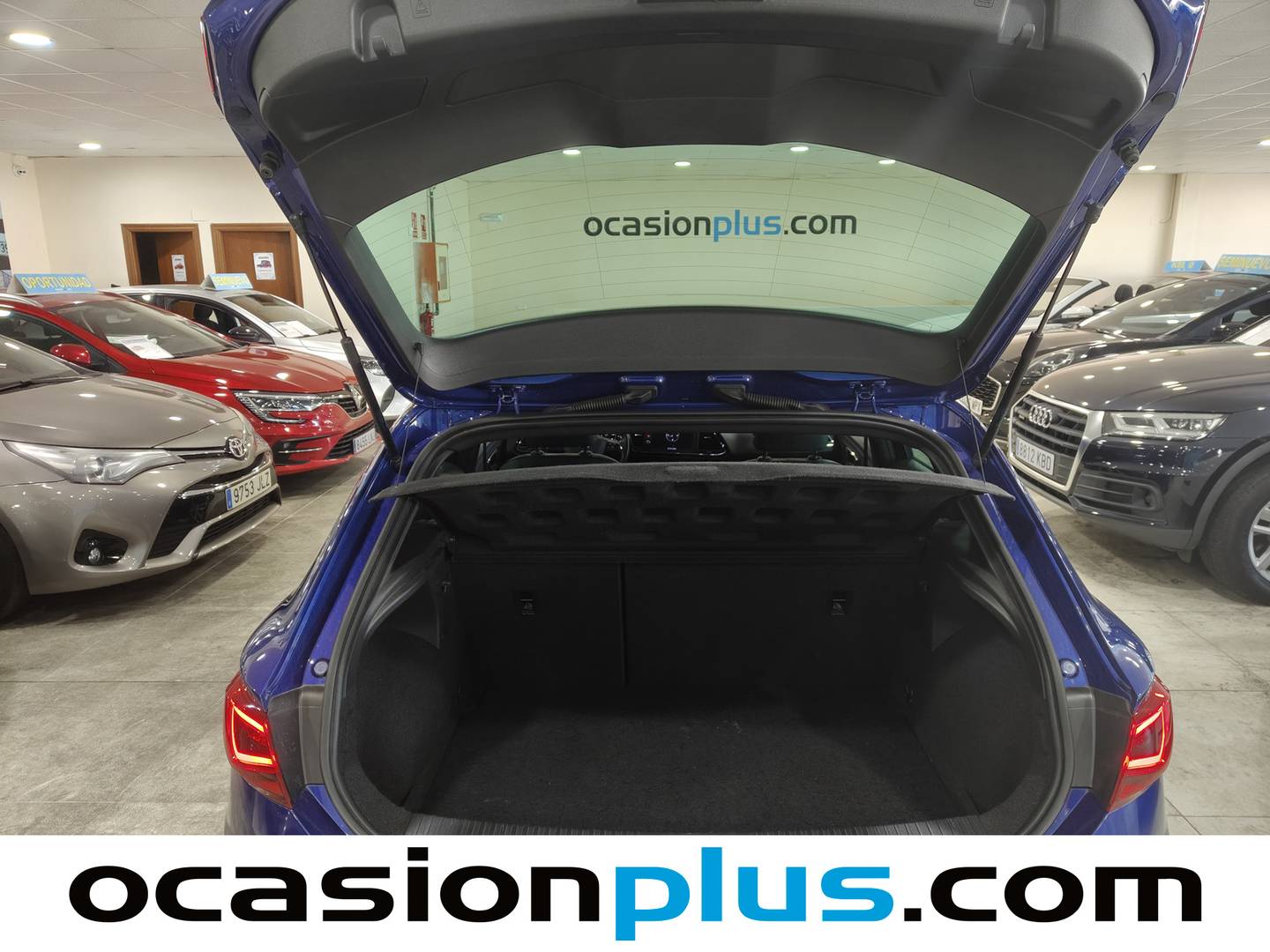 Fotos maletero Seat León Seat León 1.5 TSI S&S FR Fast Edition DSG (150 CV)