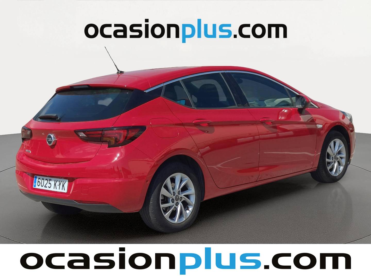 Foto trasera Opel Astra Opel Astra 1.4 Turbo Dynamic (150 CV) derecha