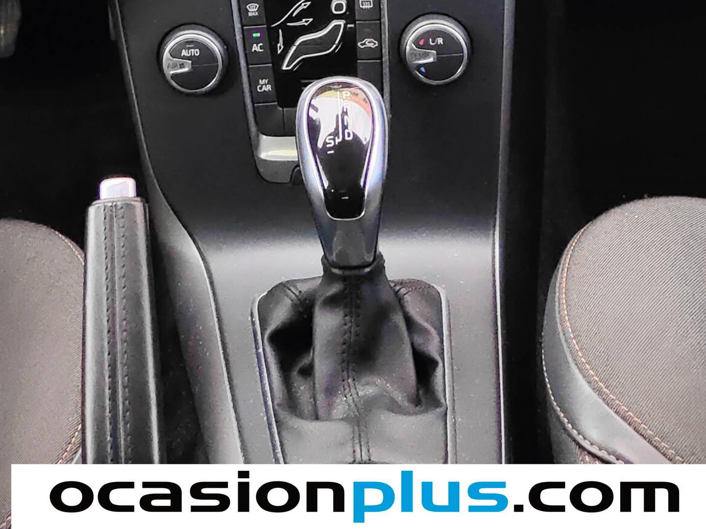 Volvo V40 Cross Country Volvo V40 Cross Country D3 Momentum Auto (150 CV) de segunda mano