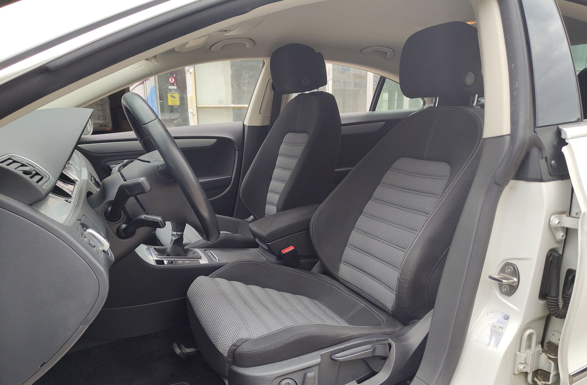Volkswagen CC Advance 2.0 TDI BMT - foto 8