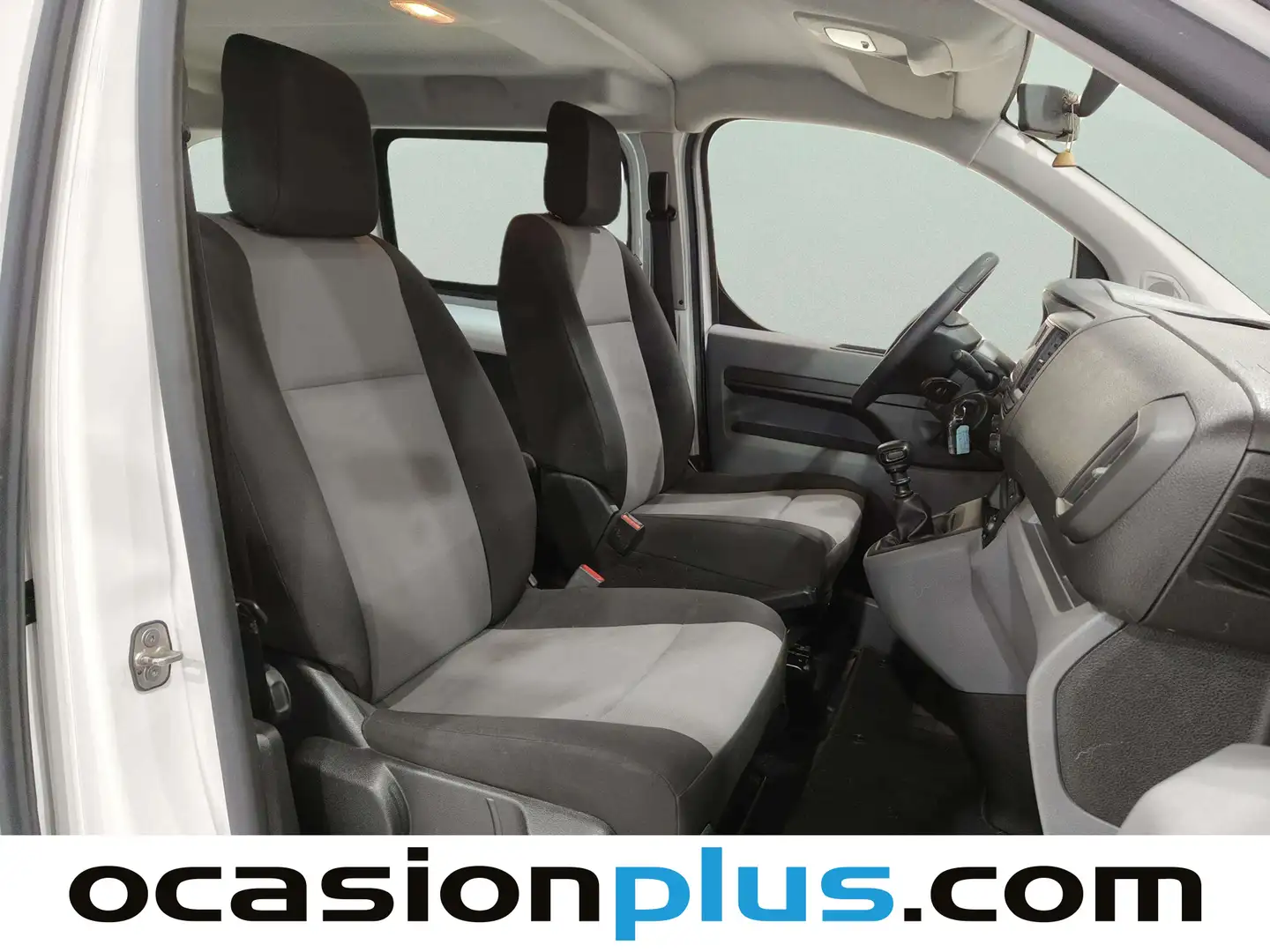 Foto Peugeot Expert Peugeot Expert BlueHDi 100 S&S Compact  (102 CV)