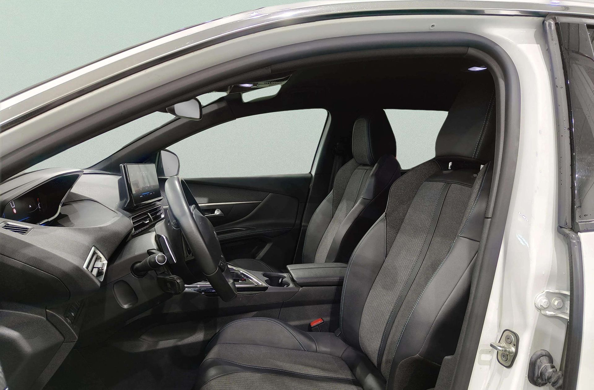 Peugeot 5008 1.2 Allure Pack eDCS6 7 plazas - foto 12