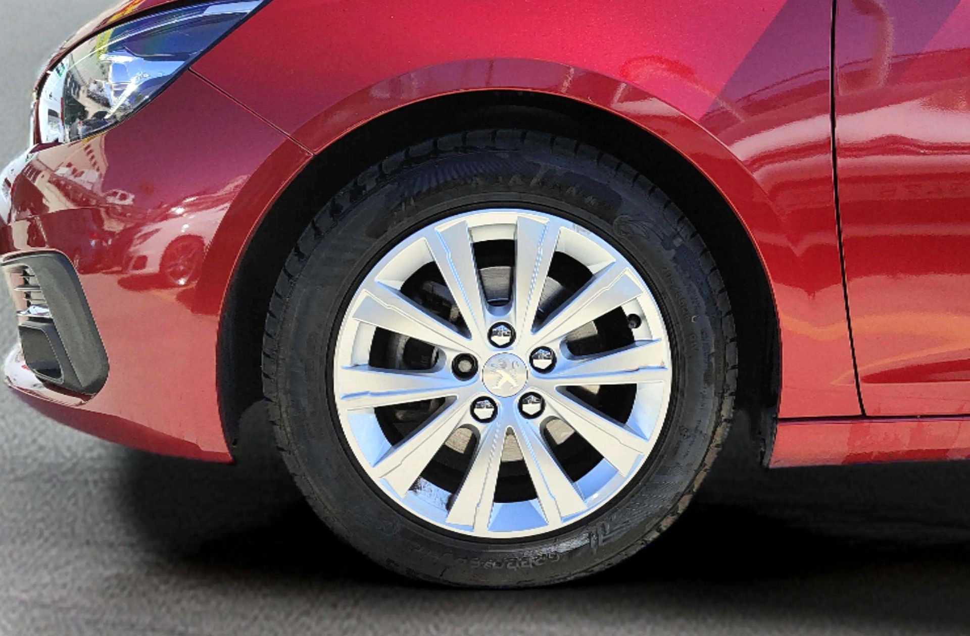 Peugeot 308 PureTech 130 Style - foto 34