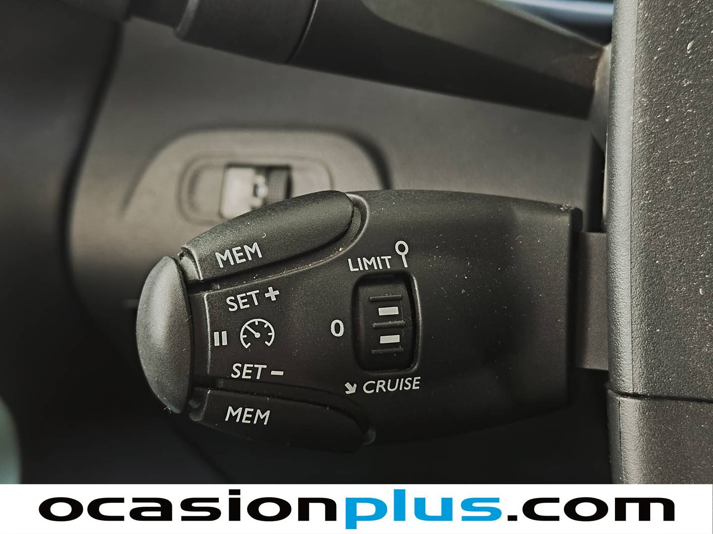 Citroën Berlingo Citroën Berlingo Combi PureTech 110 S&S Talla M Feel (110 CV) de segunda mano