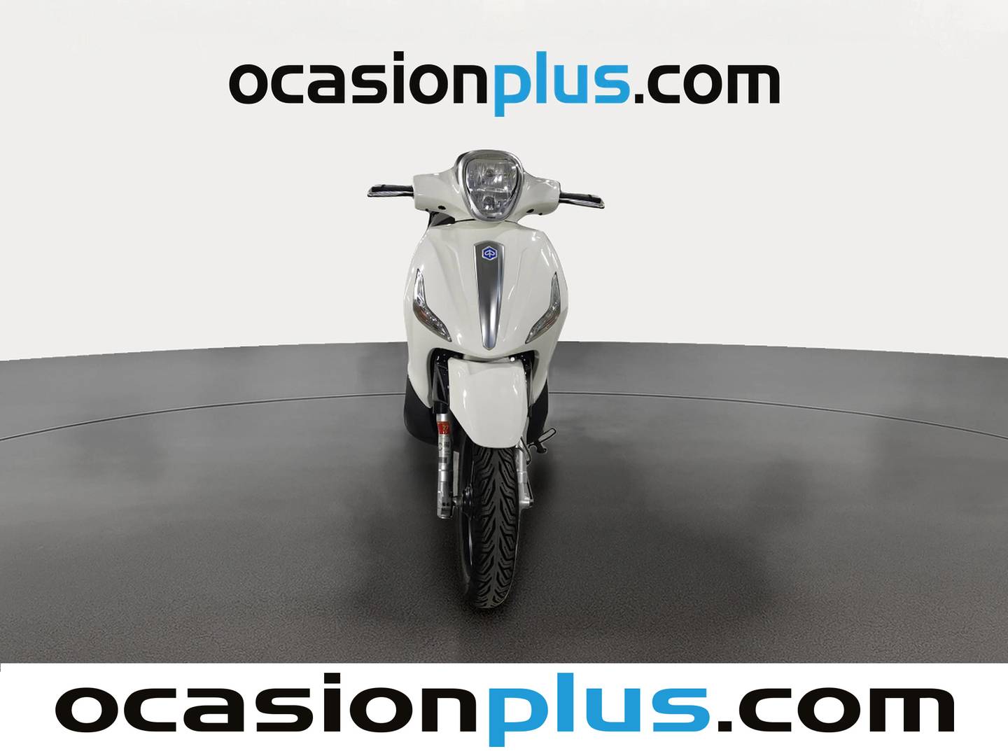 Foto trasera Piaggio Beverly 300 Piaggio Beverly 300 300i (22 CV) derecha