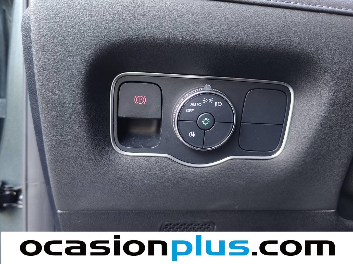 EBRO S800 EBRO S800 1.6 TGDI Premium DCT (147 CV) 7 Plazas seminuevo