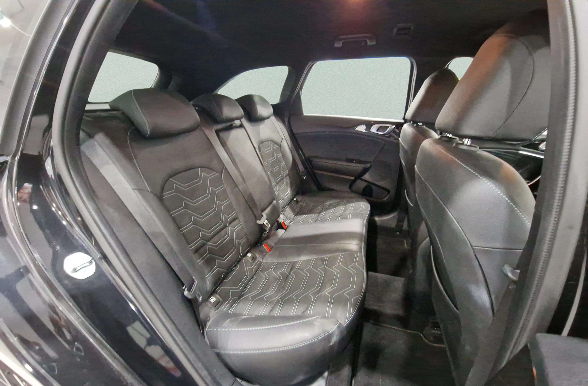 Kia Ceed 1.0 MHEV Style Edition DCT - foto 20