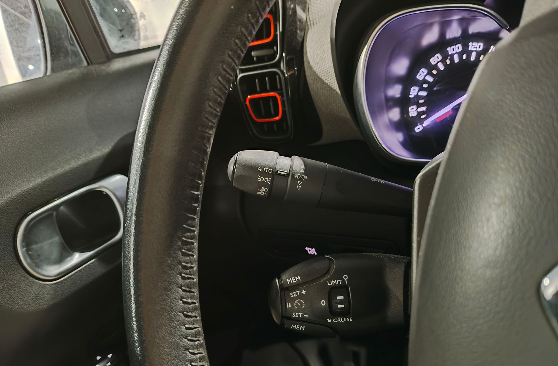 Citroën C3 Aircross PureTech 110 Feel - foto 23