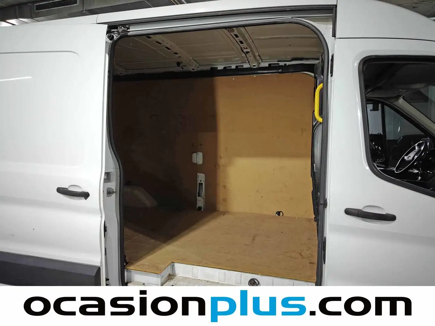 Foto Ford Transit Ford Transit Furgon 350 L3H2 Ambiente (130 CV)