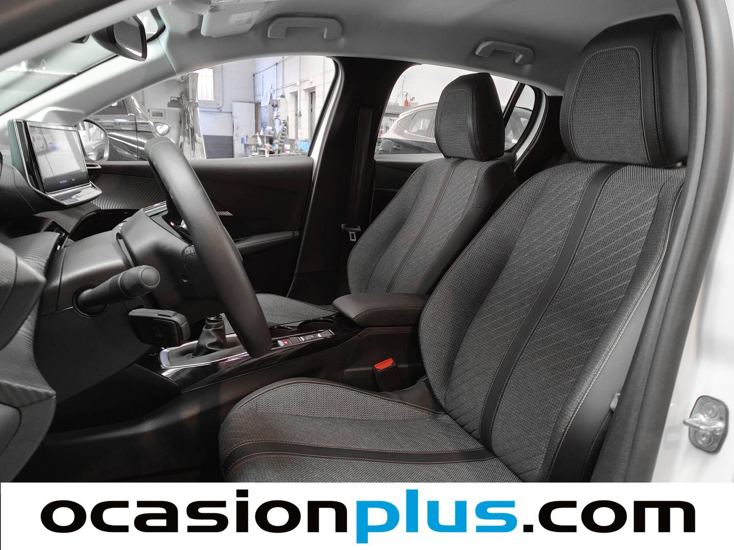 Foto Peugeot 208 Peugeot 208 PureTech 100 Allure (100 CV)