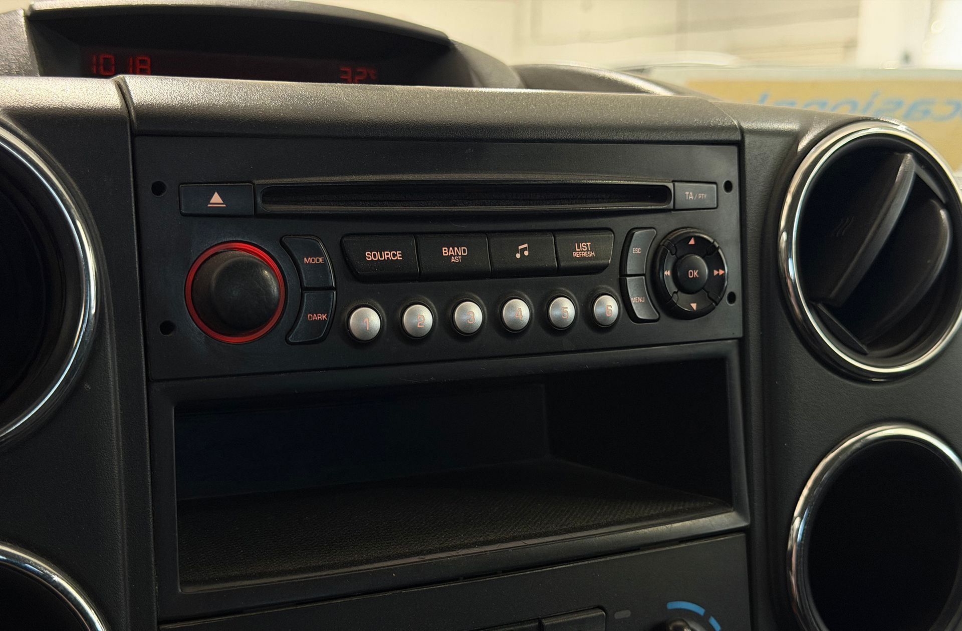 Citroën Berlingo 1.6 HDi SX Multispace - foto 24