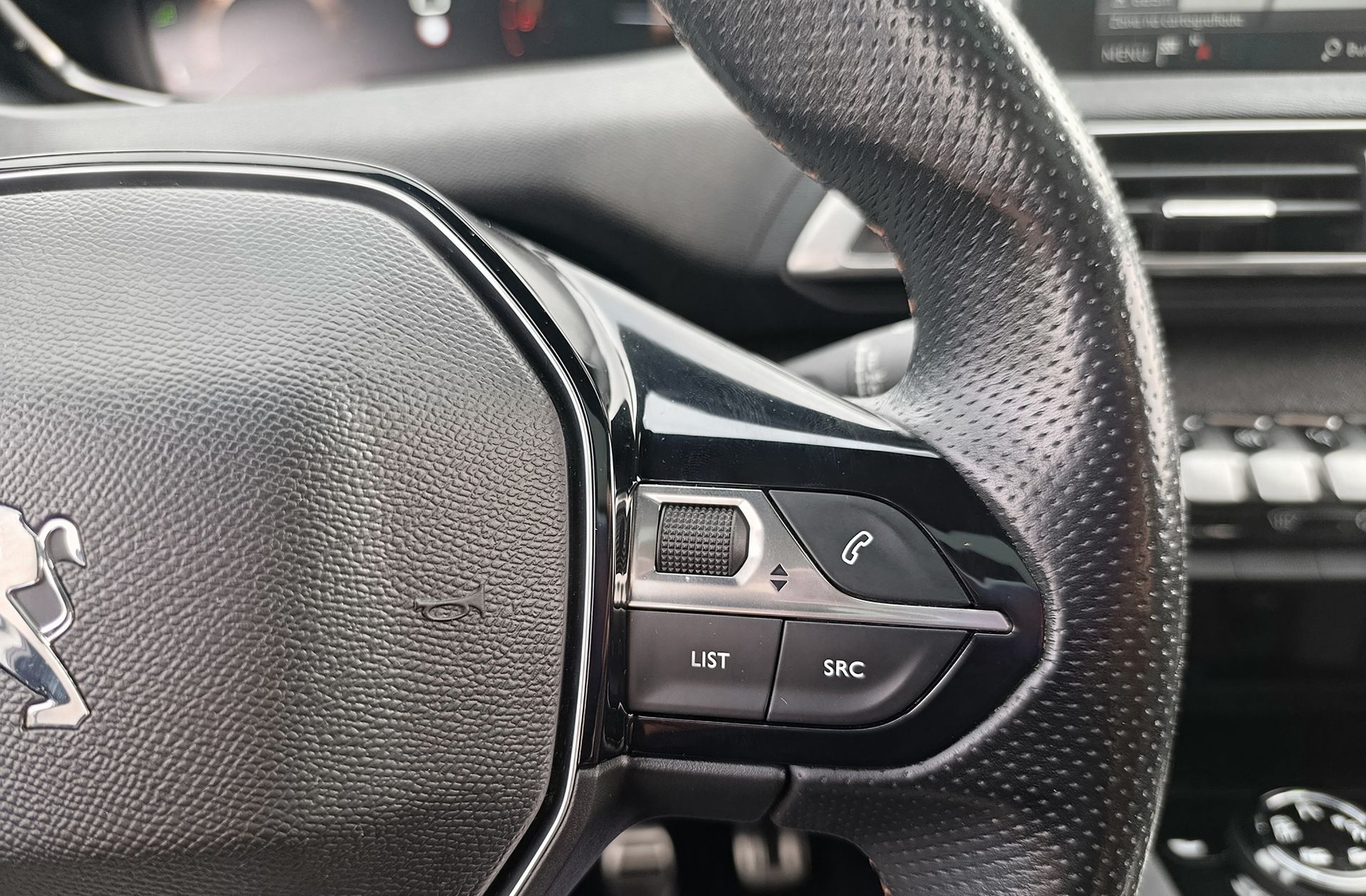 Peugeot 3008 BlueHDi 130 GT Line - foto 27