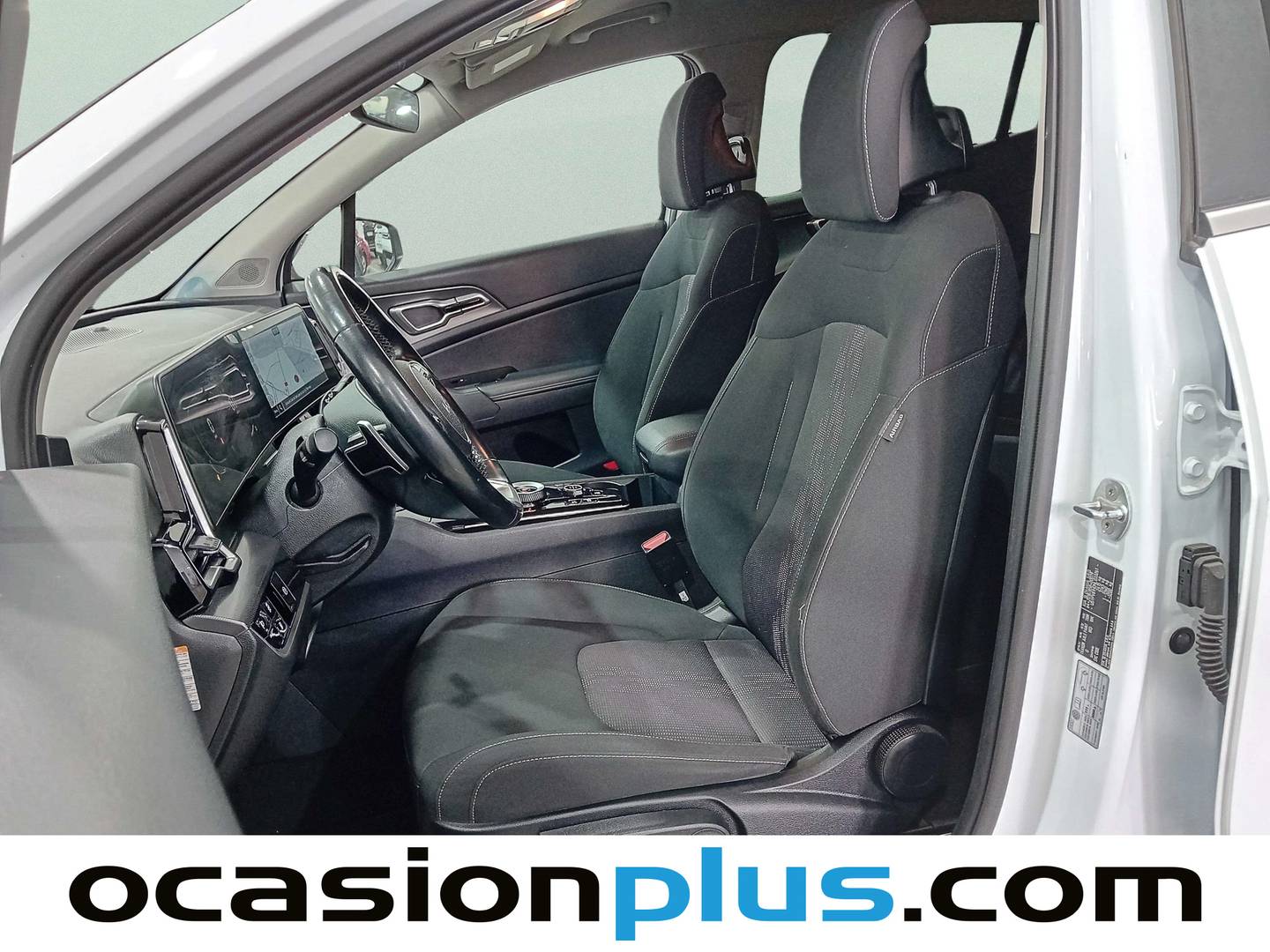 Foto asientos delanteros KIA Sportage KIA Sportage 1.6 T-GDi PHEV Drive 4x4 (265 CV)