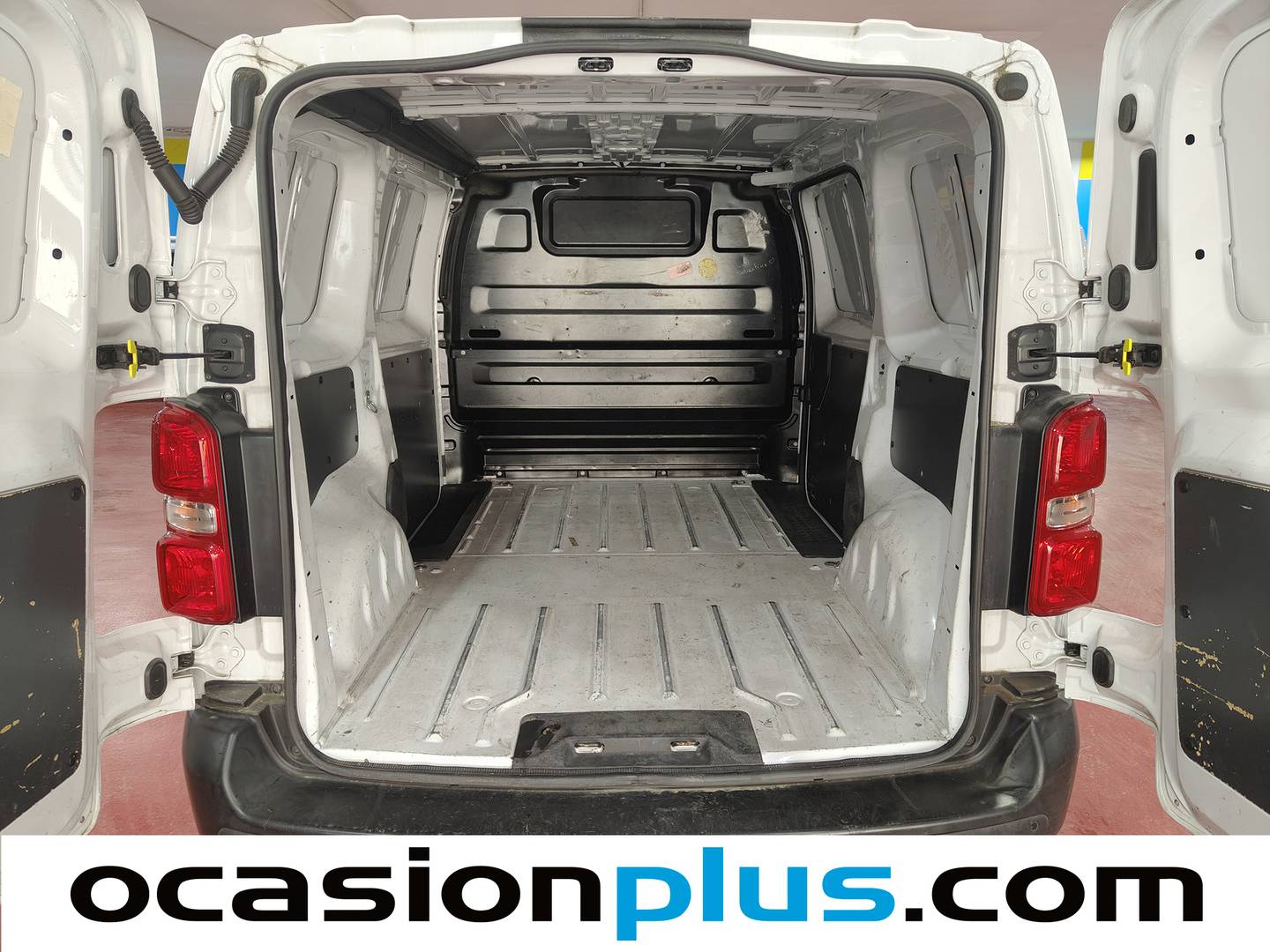 Foto asientos traseros Citroën Jumpy Citroen Jumpy Furgon BlueHDi 100 Talla M (102 CV)