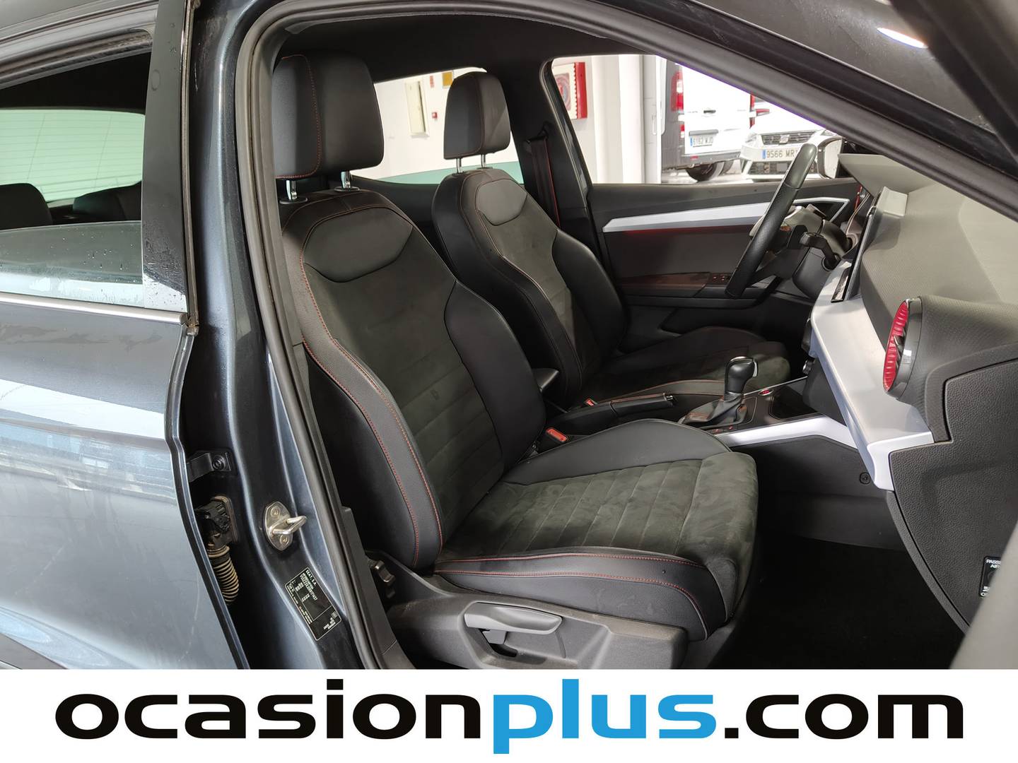 Foto Seat Arona SEAT Arona 1.5 TSI S&S FR XL DSG (150 CV)