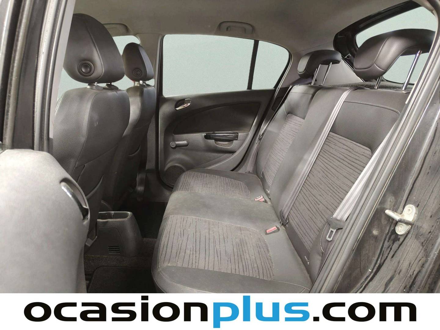 Foto asientos traseros Opel Corsa Opel Corsa 1.2 S&S Selective (85 CV)
