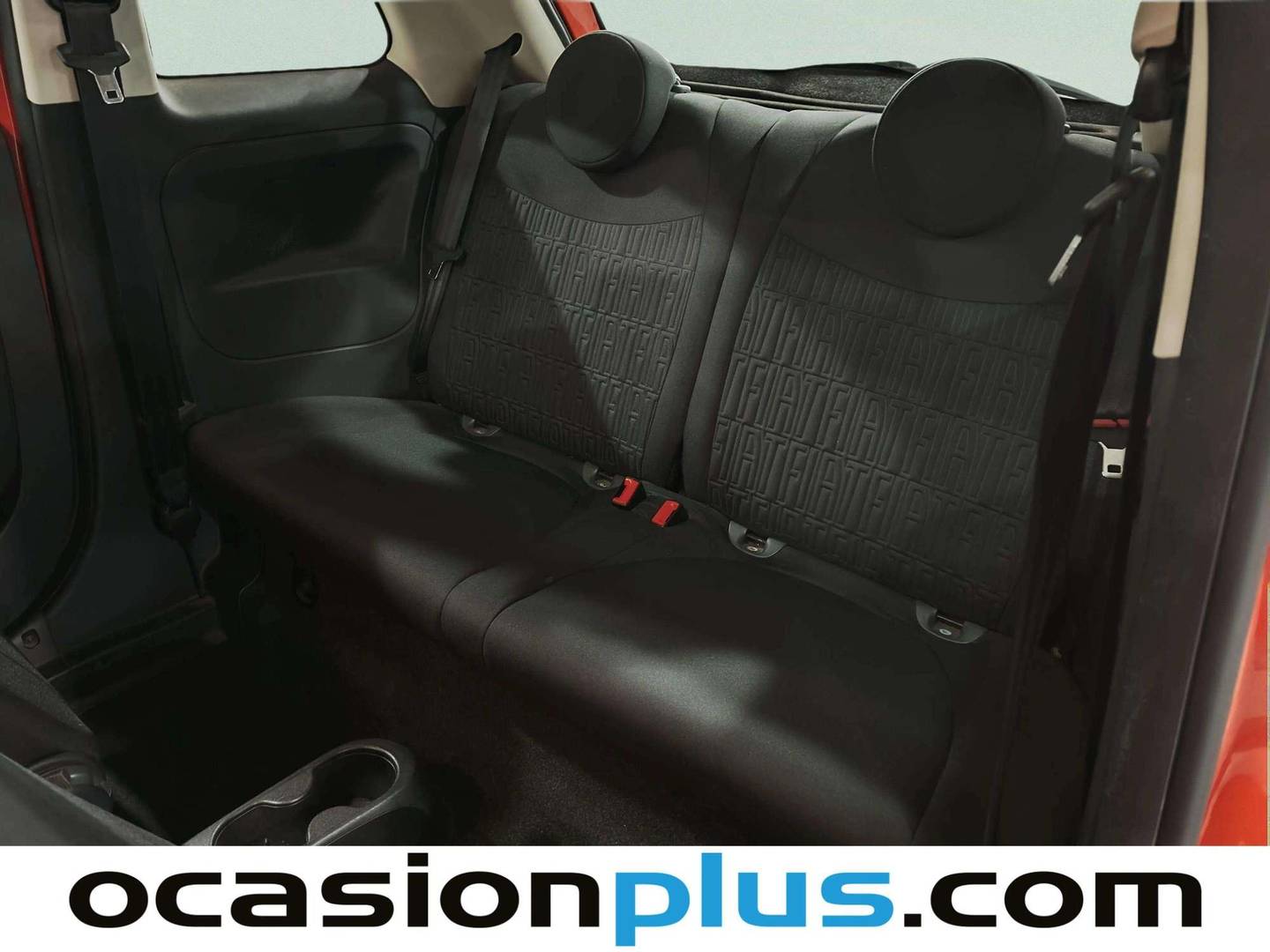 Foto asientos traseros Fiat 500 Fiat 500 1.0 Hybrid Dolcevita (70 CV)