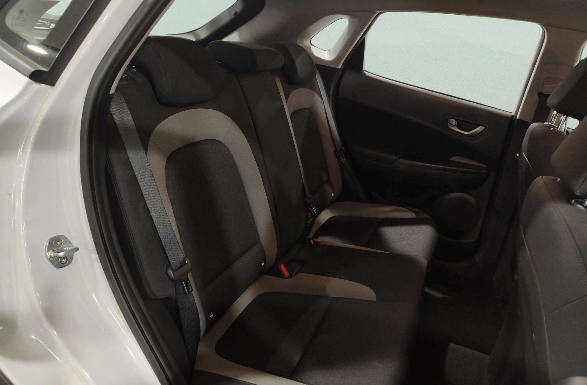 Hyundai Kona 1.6 CRDi Klass 4x2 - foto 15