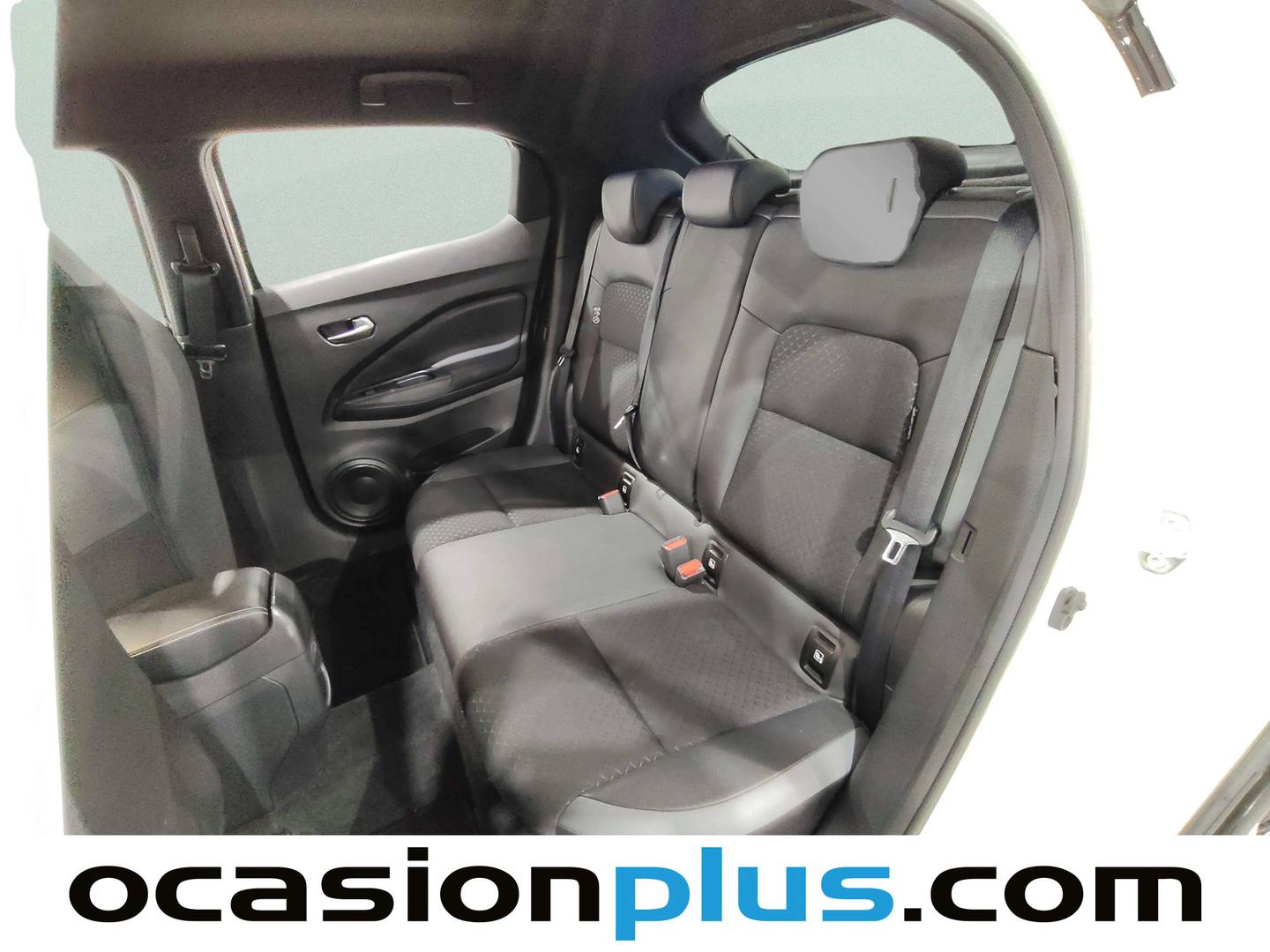 Foto Nissan JUKE Nissan Juke DIG-T 114 N-Design 4X2 (114 CV)