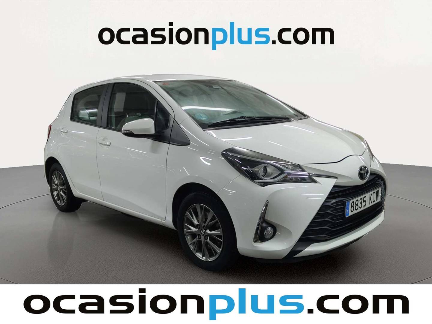 Foto delantera Toyota Yaris Toyota Yaris 1.5 Active (111 CV) derecha