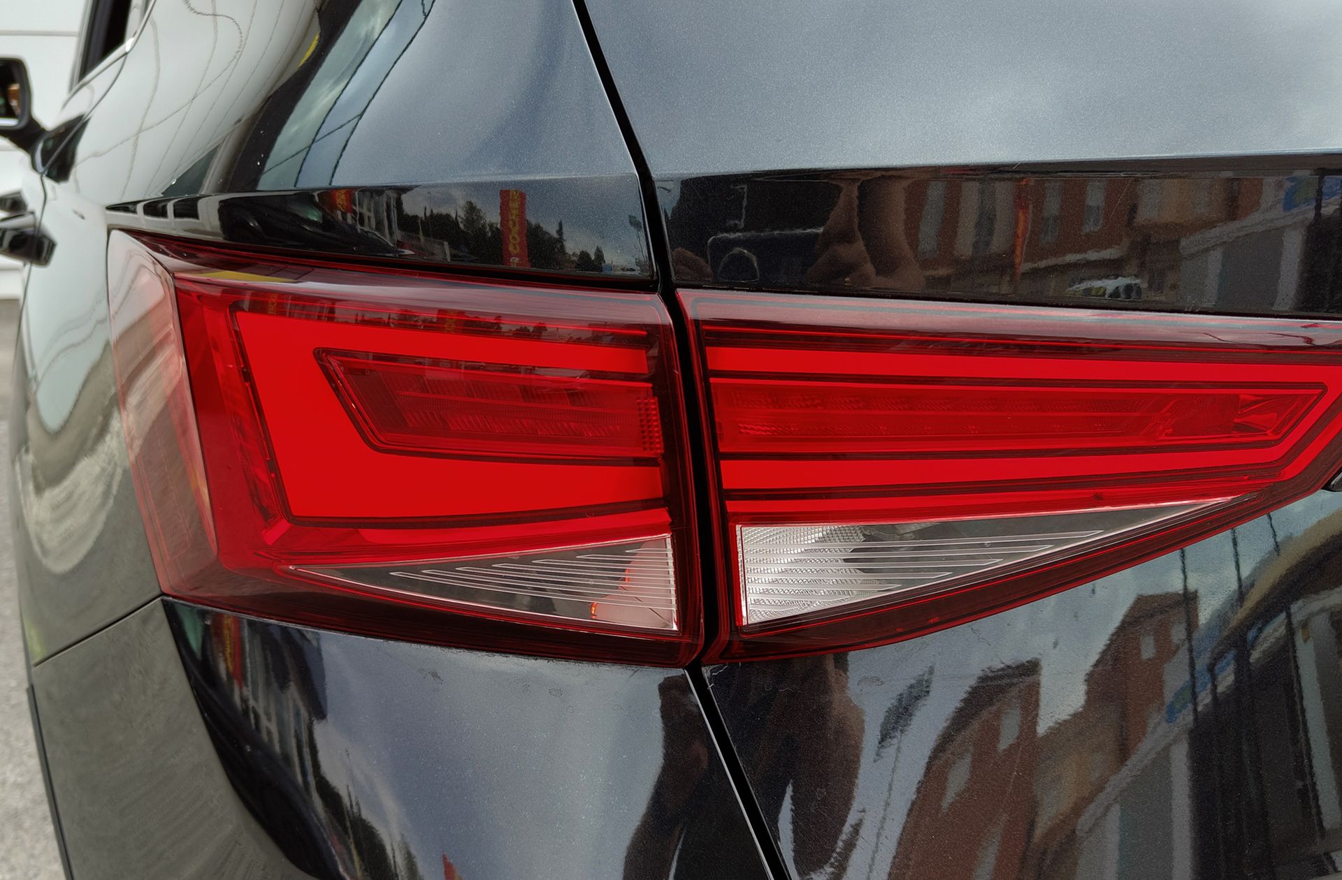 SEAT Ateca 2.0 TDI Xcellence 4Drive - foto 17