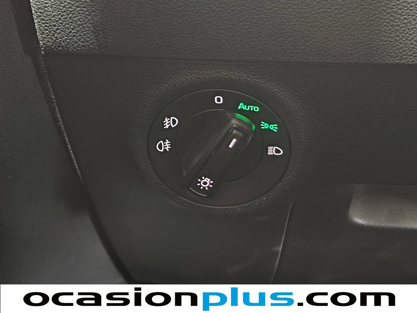 Foto Skoda Karoq Skoda Karoq 1.5 TSI Sportline  (150 CV)