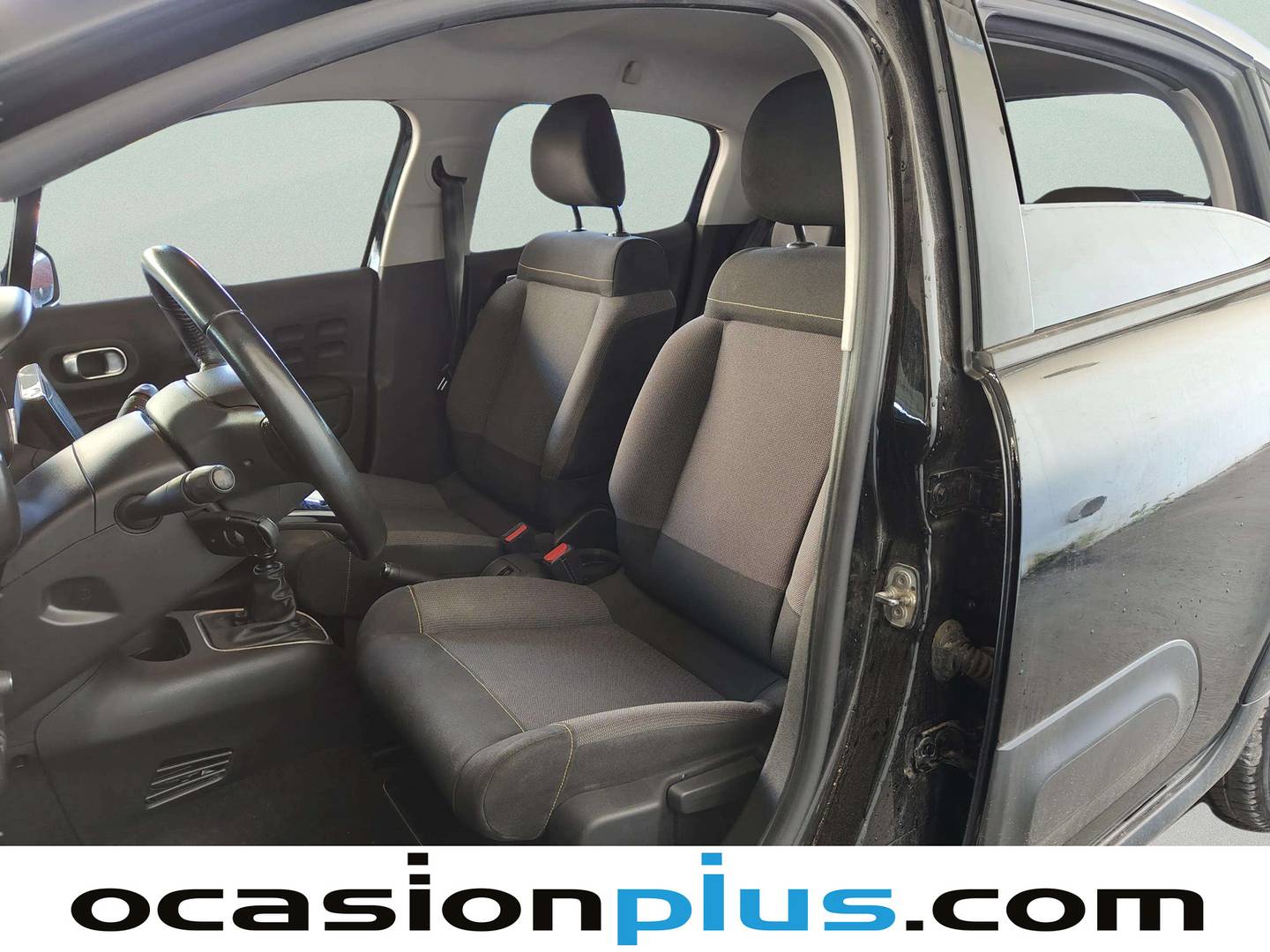 Foto asientos delanteros Citroën C3 Citroen C3 PureTech 110 S&S Shine (110 CV)