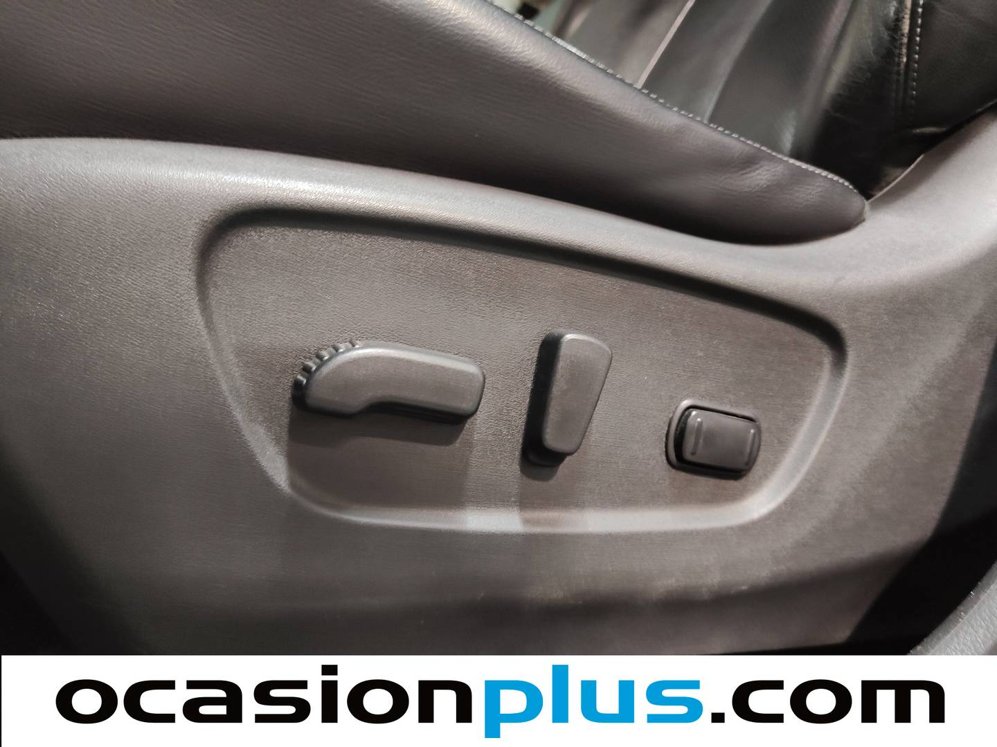Equipamiento del Nissan X-TRAIL Nissan X-Trail DIG-T 163 Tekna (163 CV) 7 Plazas